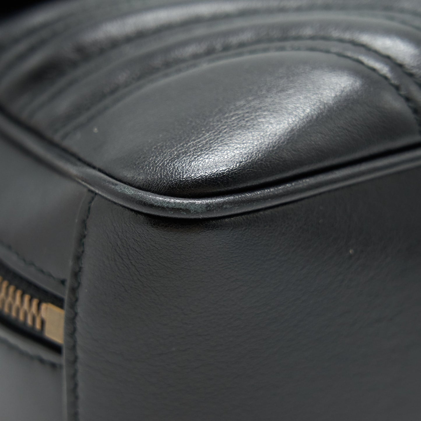 GUCCI GG MARMONT MATELASS? SHOULDER BAG BLACK