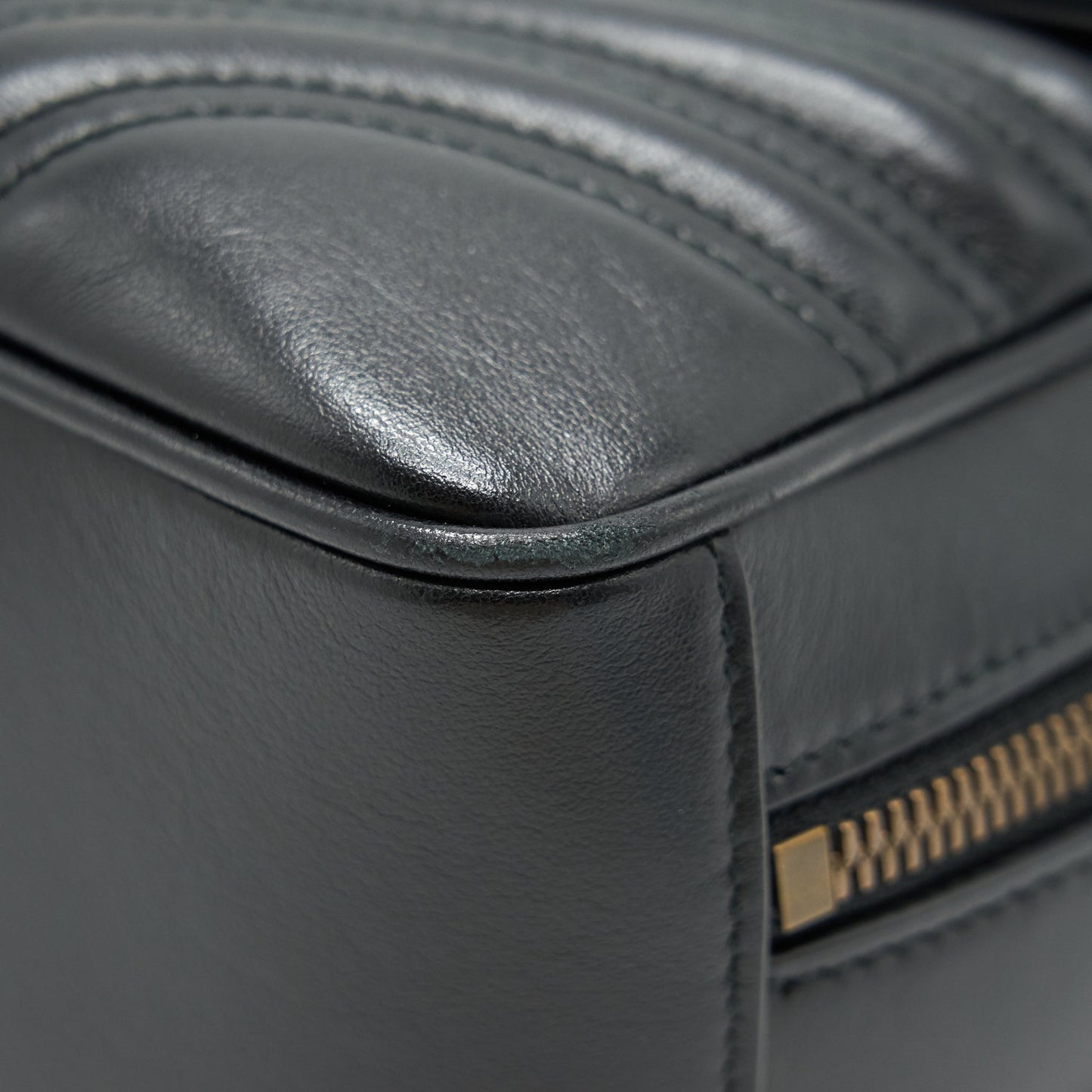 GUCCI GG MARMONT MATELASS? SHOULDER BAG BLACK