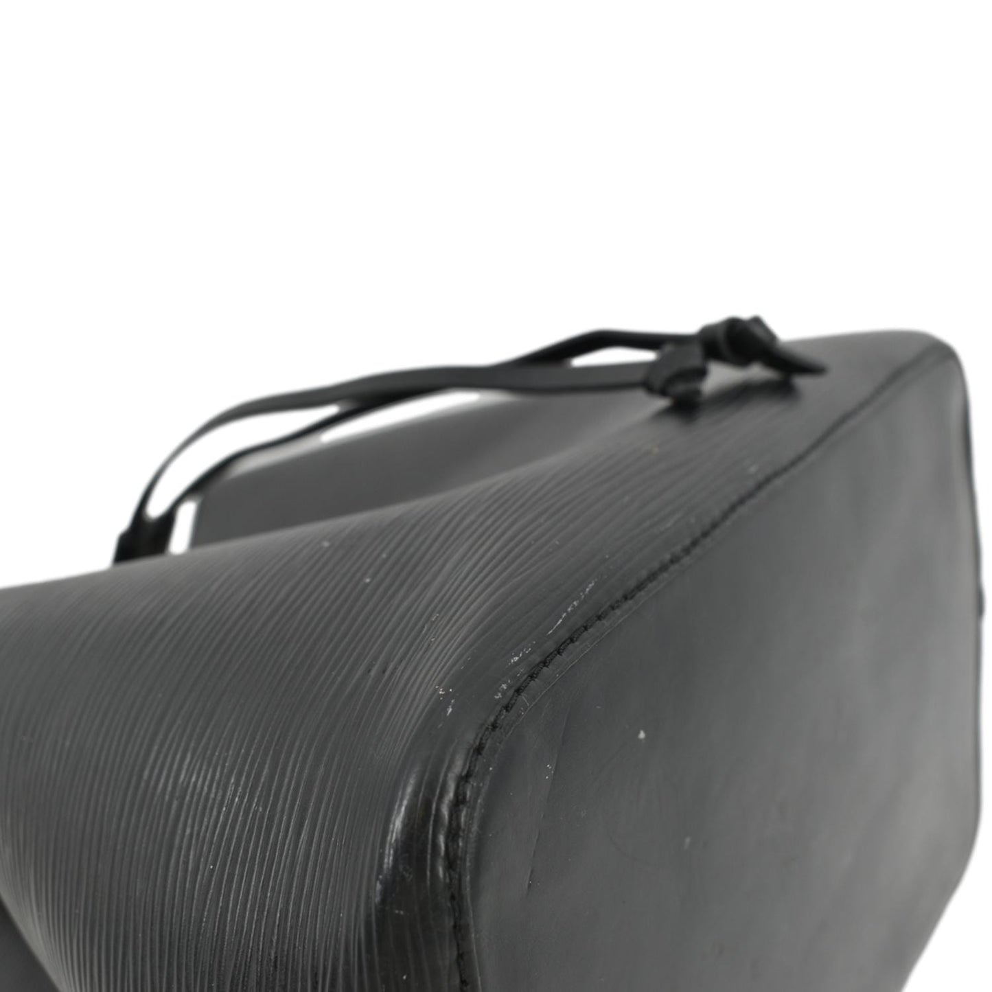 LOUIS VUITTON NeoNoe Epi Leather Shoulder Bag Black