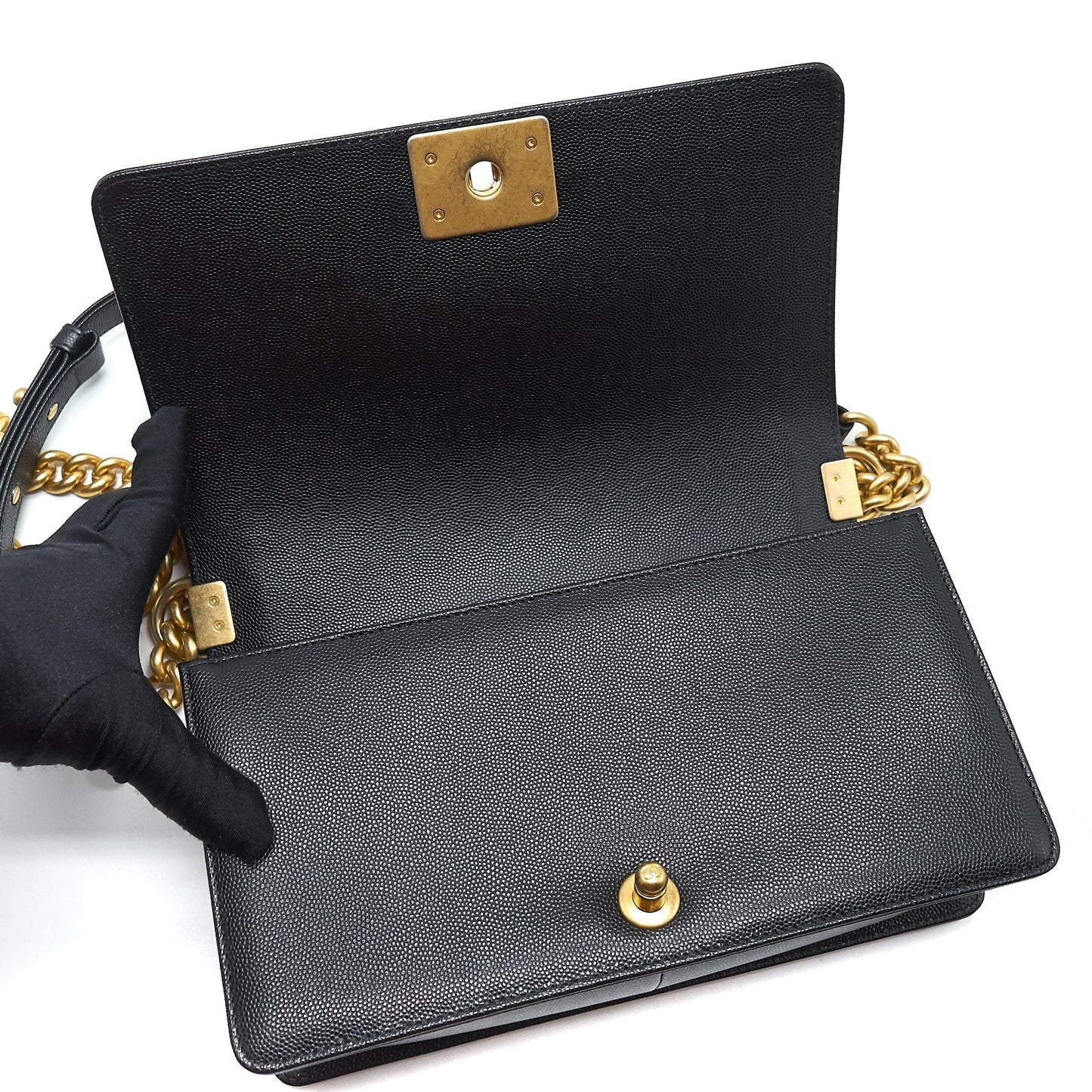 Chanel Medium leboy black Caviar