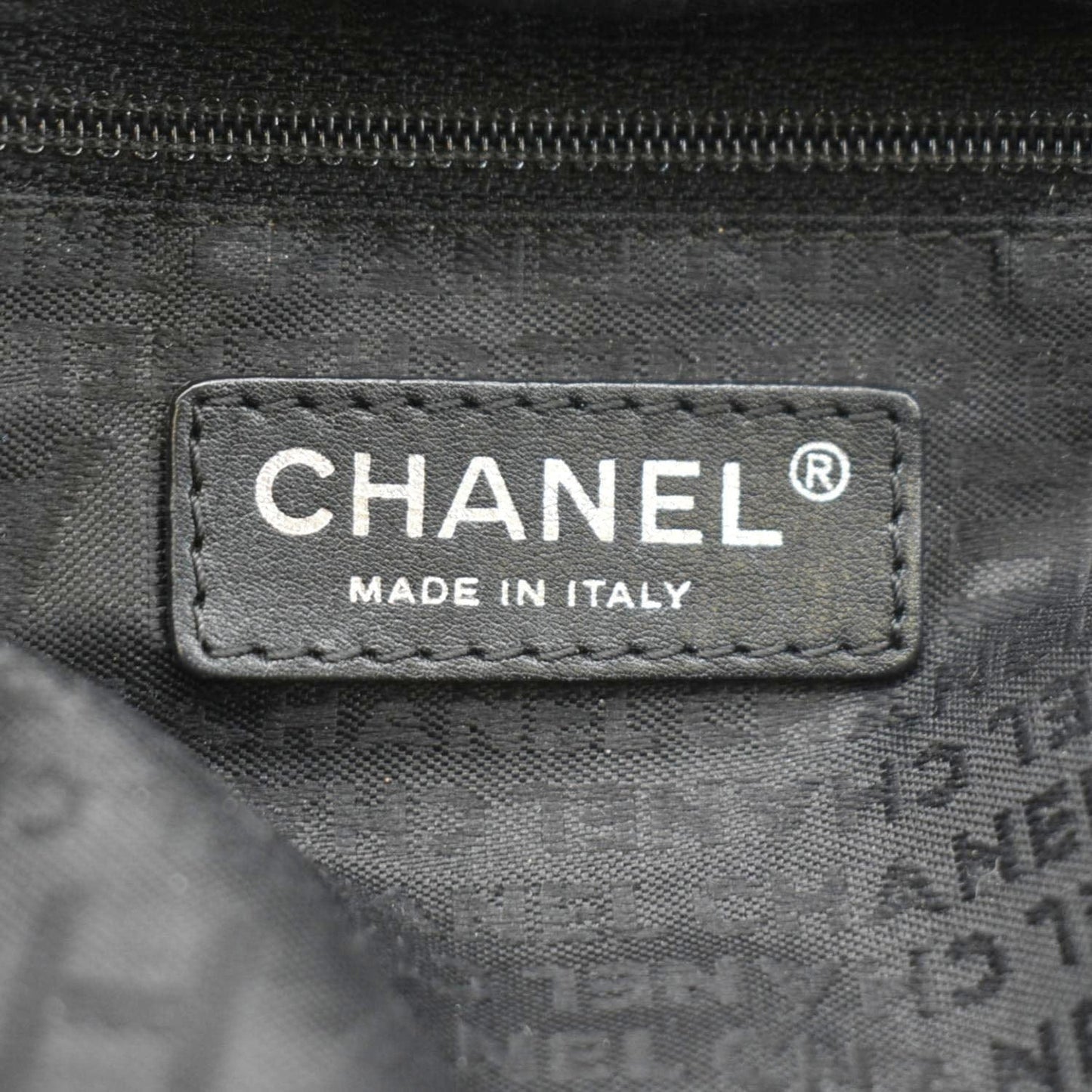 CHANEL Distressed  Ligne Braid Calfskin Leather Tote Bag Black
