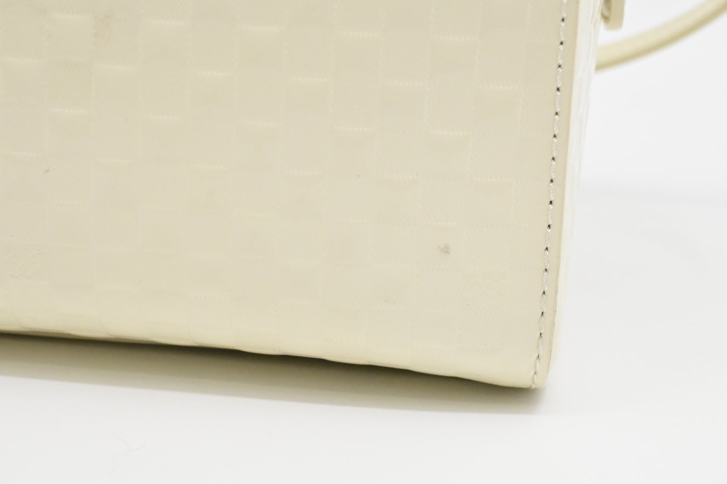 Louis Vuitton Speedy Cube in White Damier Facette Leather