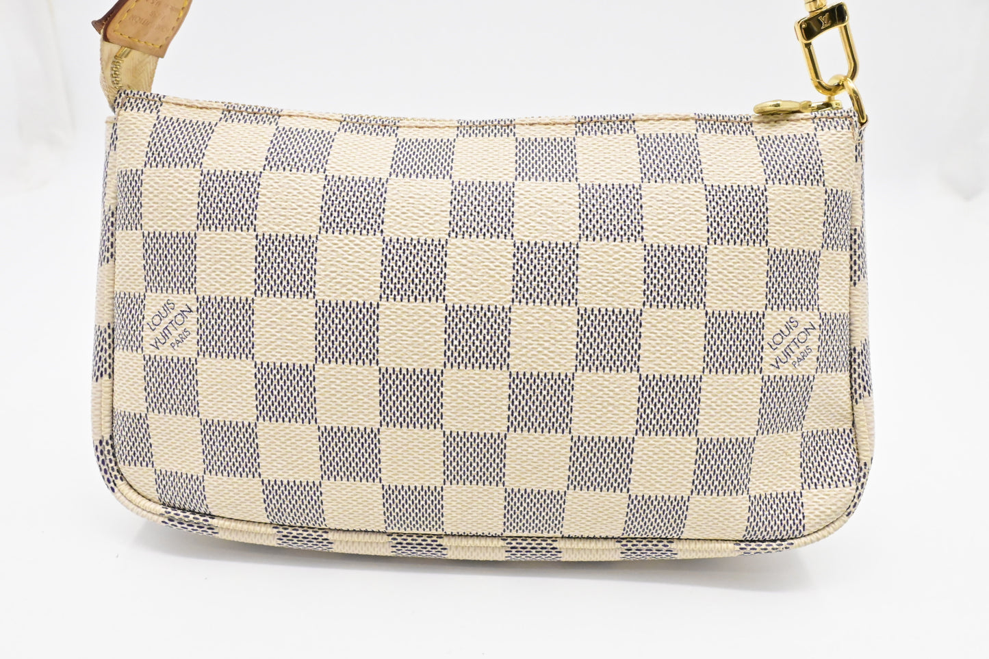 Louis Vuitton Pochette Accessoires in Damier Azur Canvas