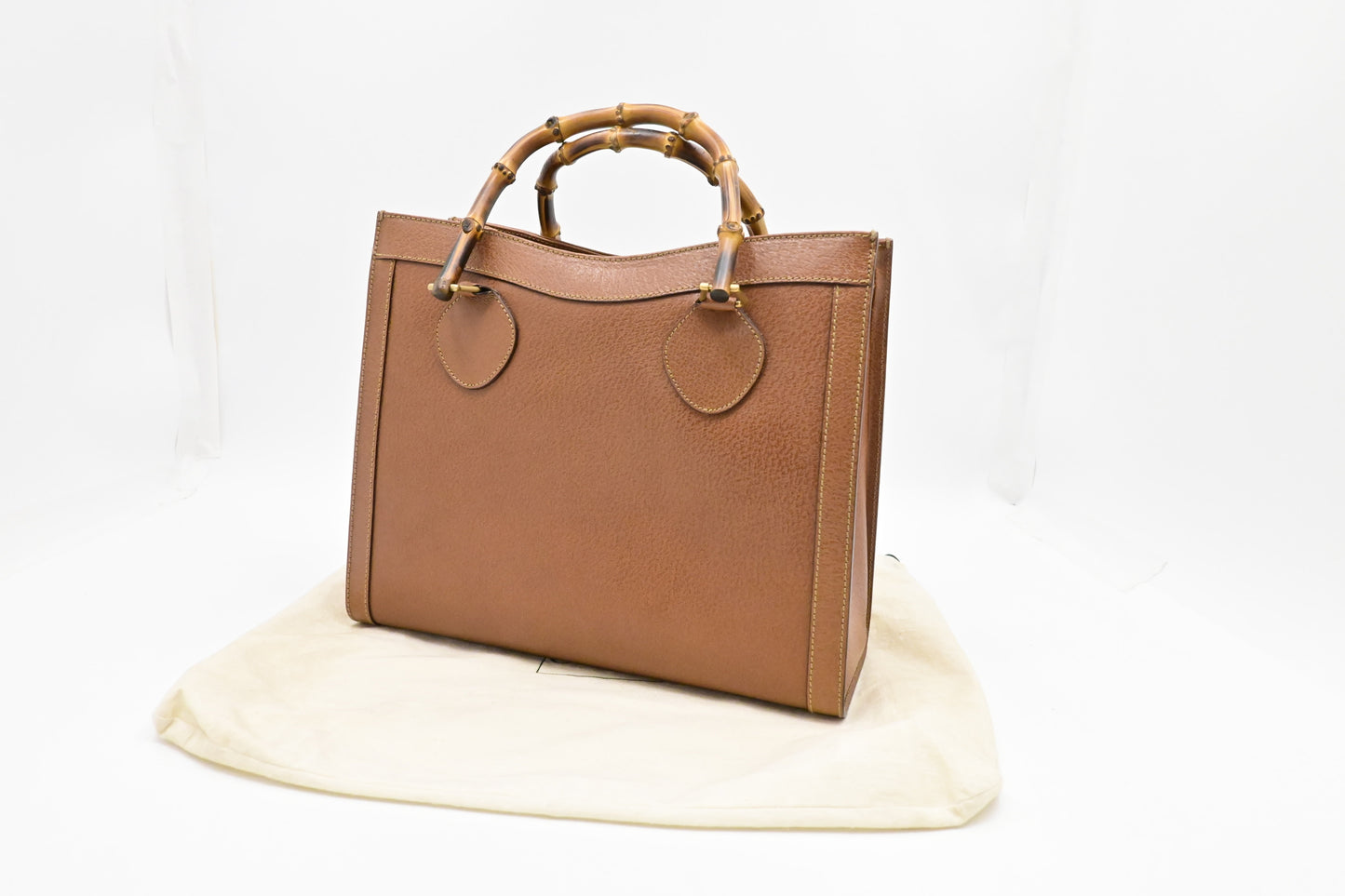 Gucci Medium Diana in Brown Leather