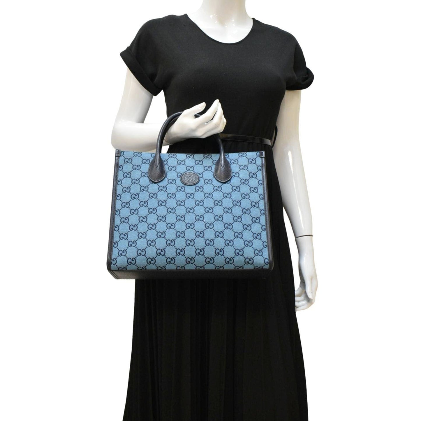 GUCCI Interlocking GG Supreme Canvas Tote Bag Blue 659983