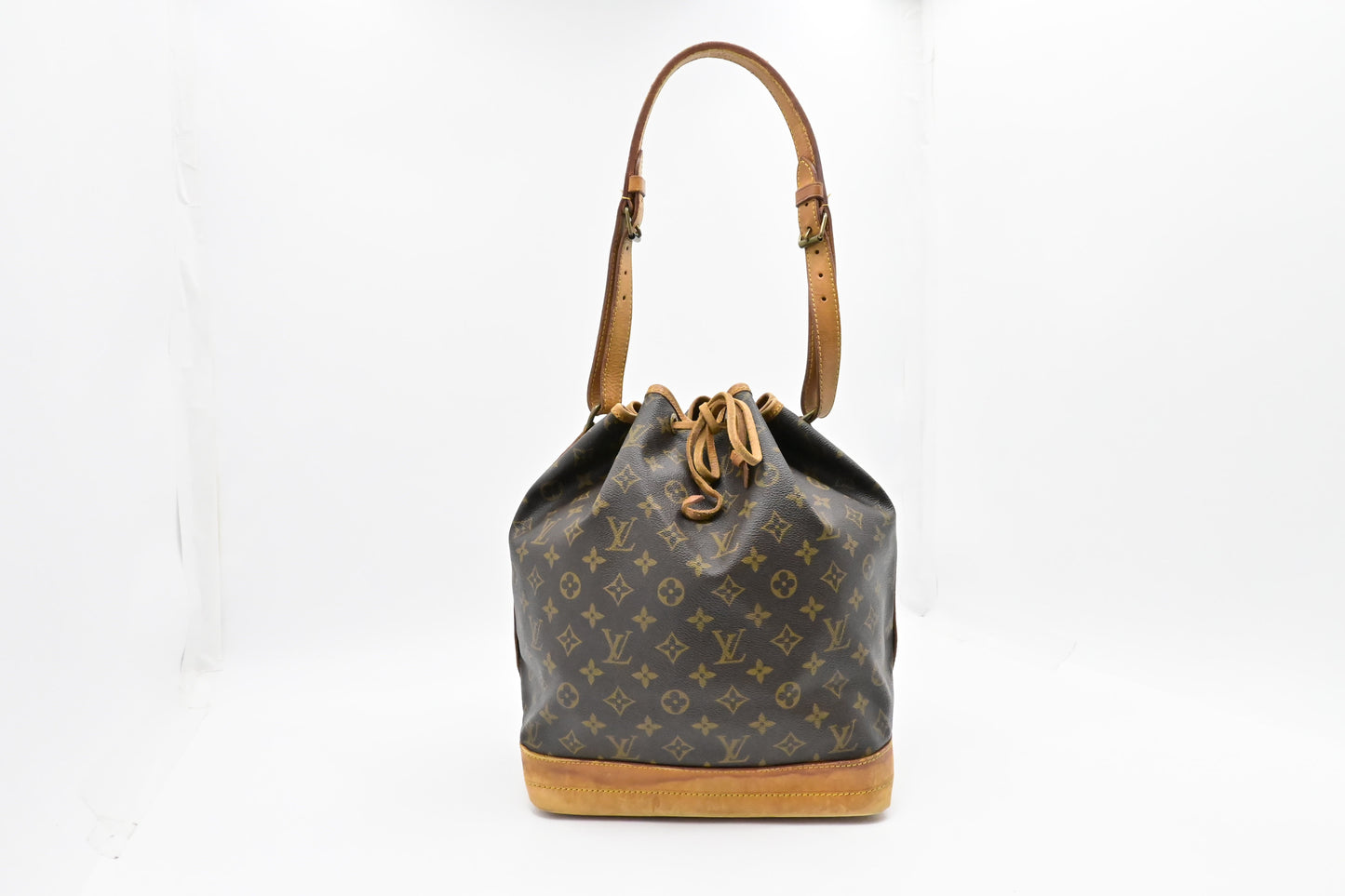 Louis Vuitton Noe in Monogram Canvas