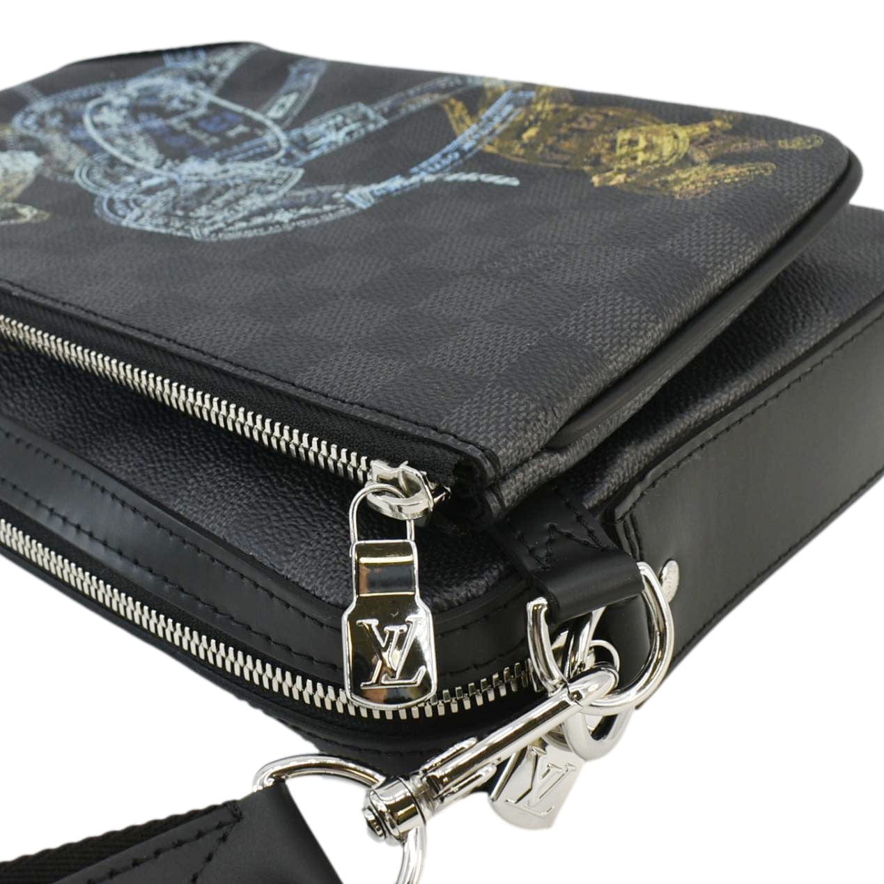 LOUIS VUITTON Trio Damier Graphite Wild Animals Messenger Bag Black