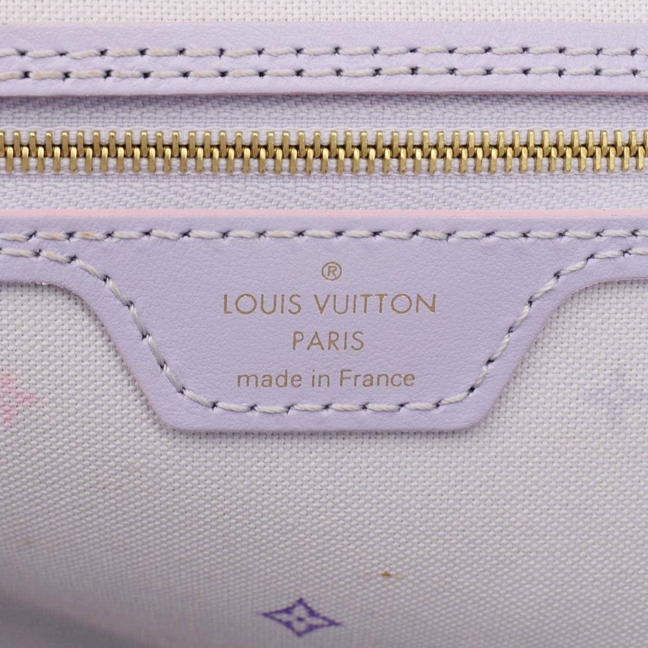 LOUIS VUITTON Neverfull MM Monogram Giant Canvas Tote Bag Sunrise Pastel
