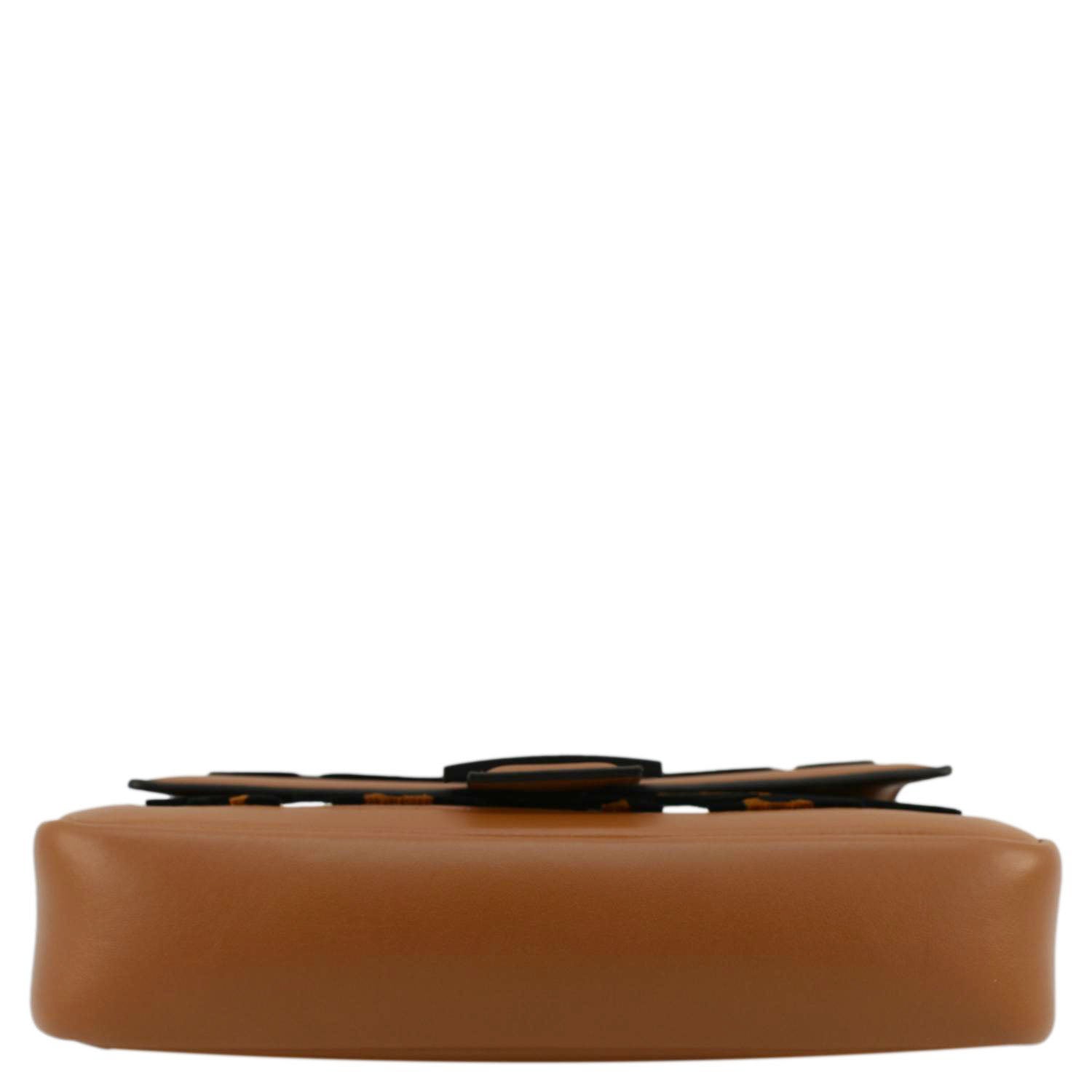 Fendi Baguette Shoulder Bag - Ewore Bags