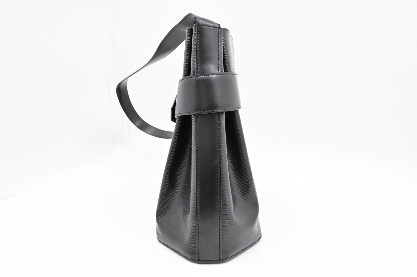 Louis Vuitton Sac de Paul in Black Epi Leather