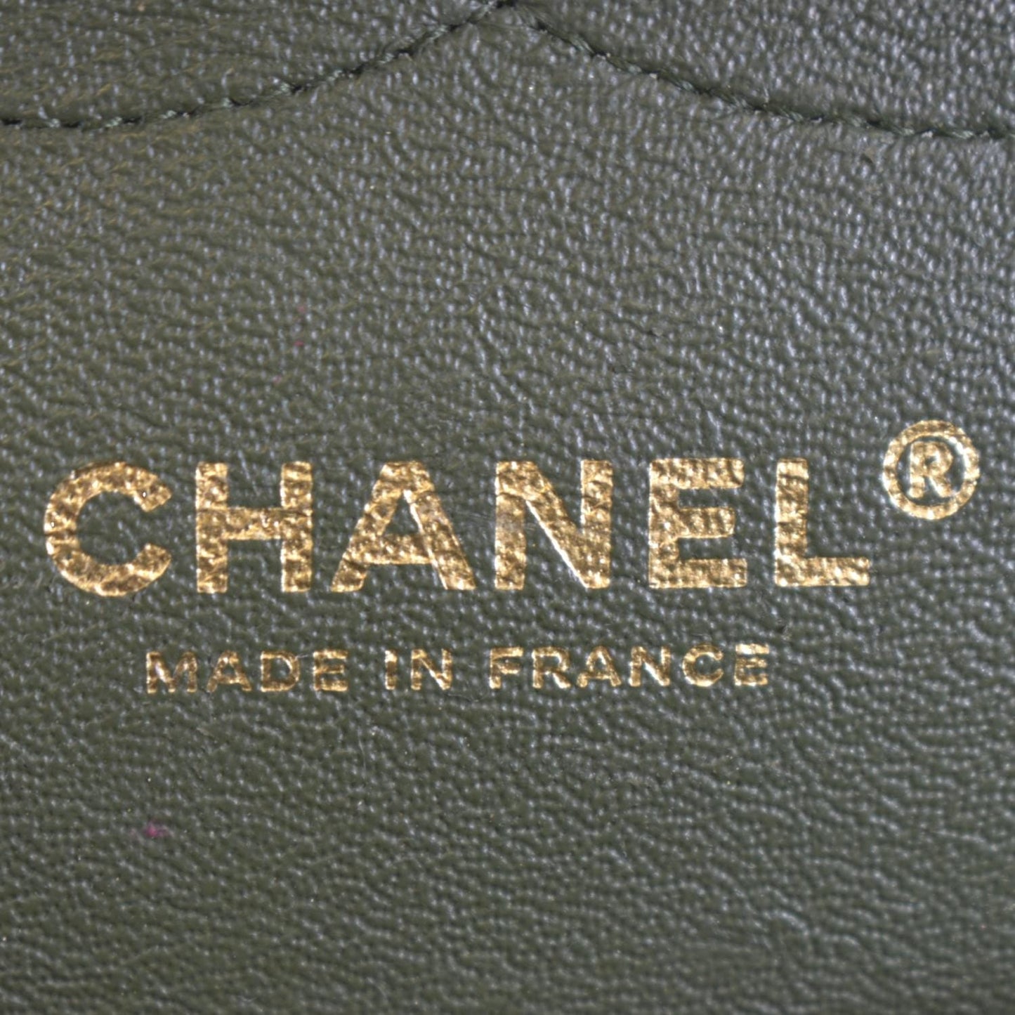 CHANEL Classic Jumbo Double Flap Quilted Leather Shoulder Bag Black