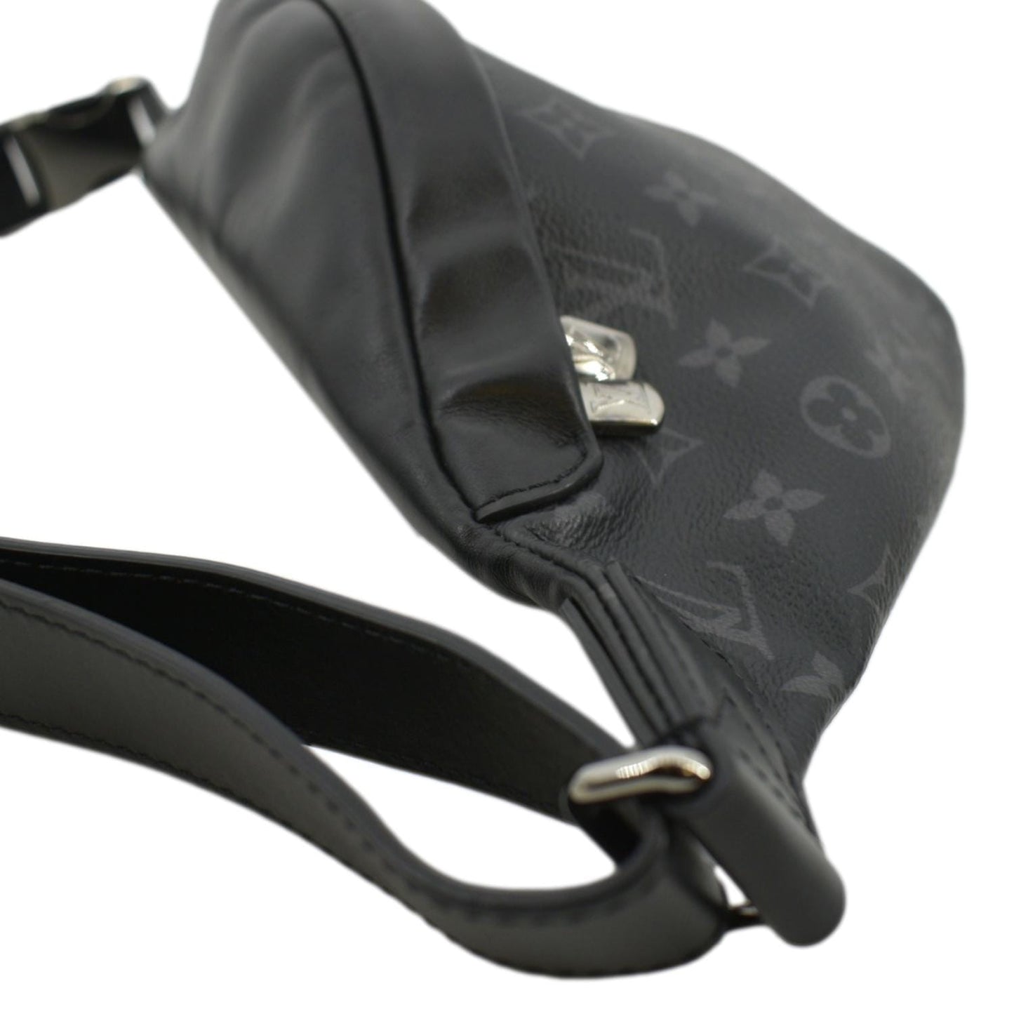 LOUIS VUITTON Discovery Monogram Eclipse Leather Bumbag Black