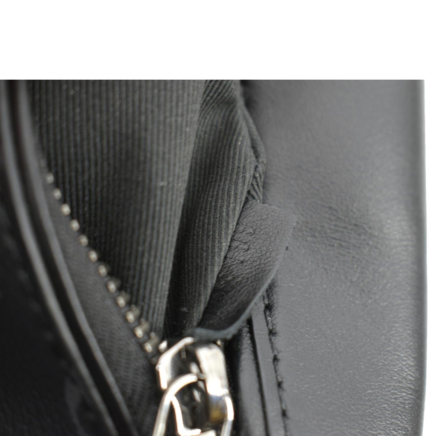 LOUIS VUITTON Discovery Monogram Eclipse Leather Bumbag Black