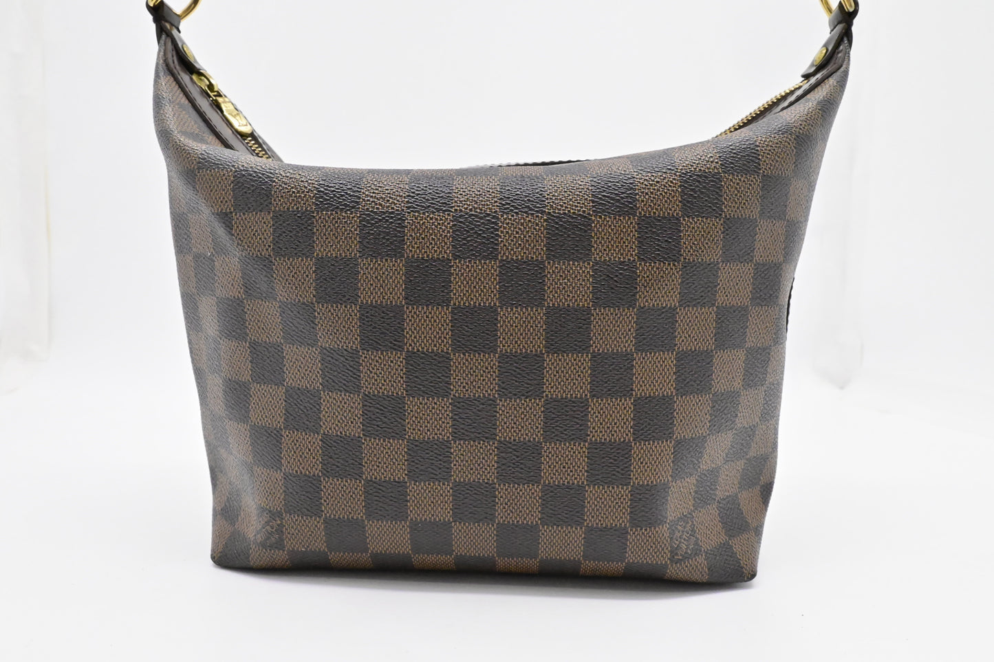 Louis Vuitton Ilovo MM in Damier Ebene Canvas