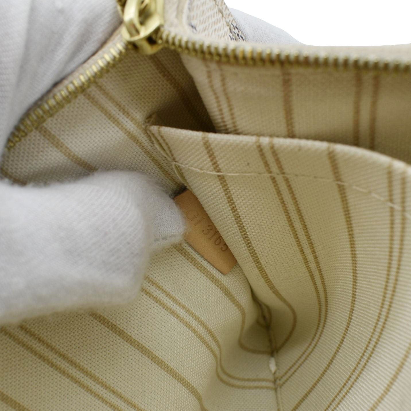 LOUIS VUITTON Wristlet Pochette Damier Azur Pouch White