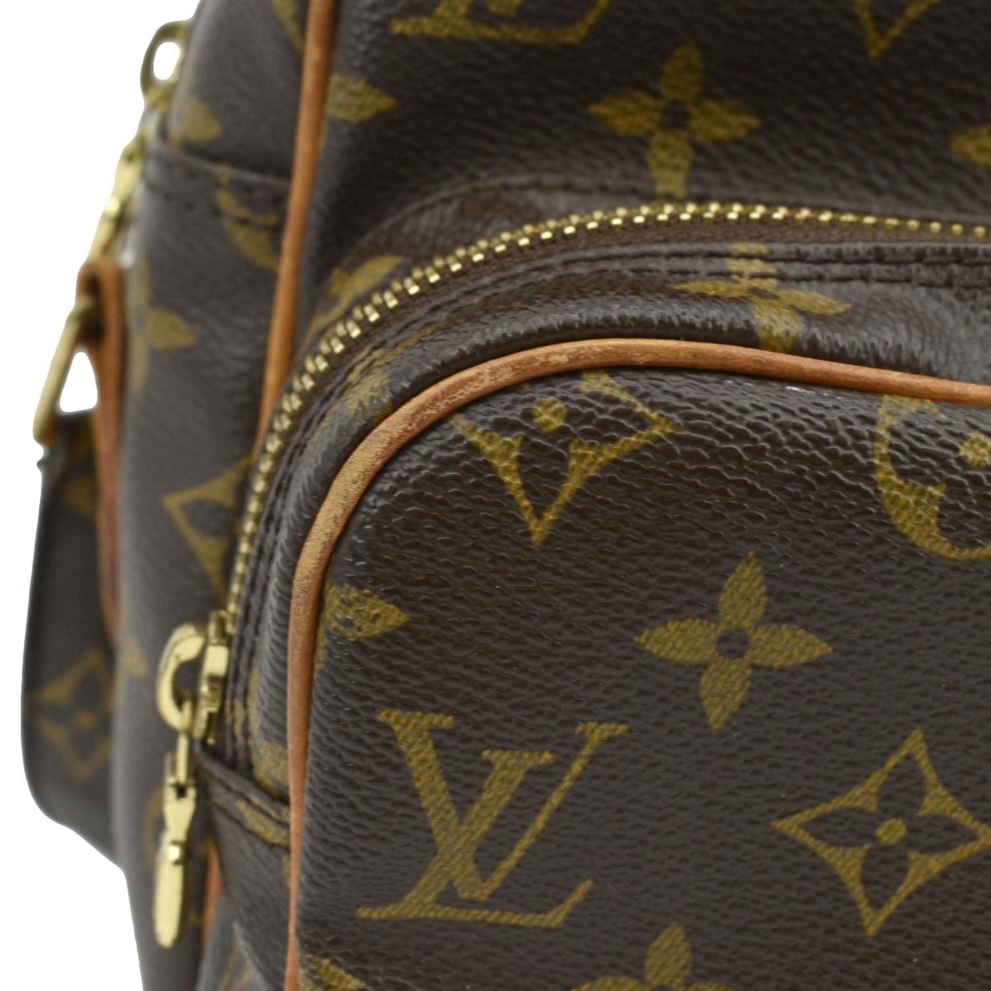LOUIS VUITTON Nile   Monogram Canvas Crossbody Shoulder Bag
