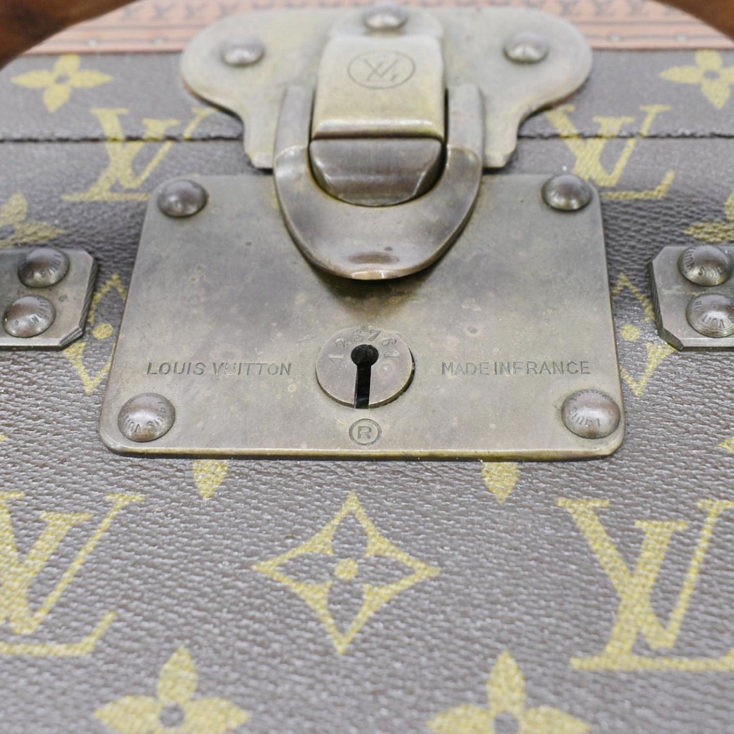 LOUIS VUITTON Bisten   Monogram Canvas Travel Suitcase Bag Brown