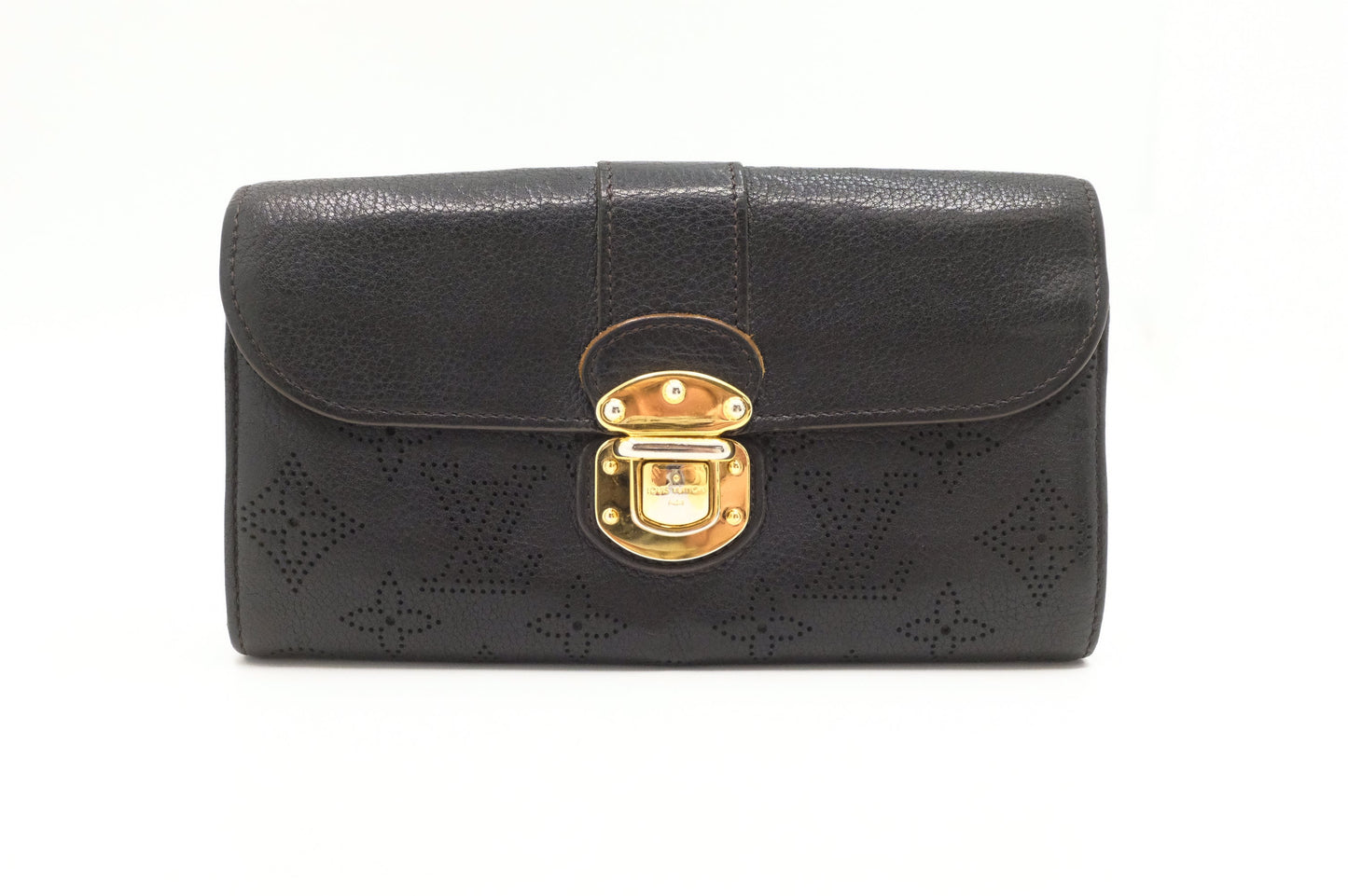 Louis Vuitton Amelia Wallet in Black Mahina Leather