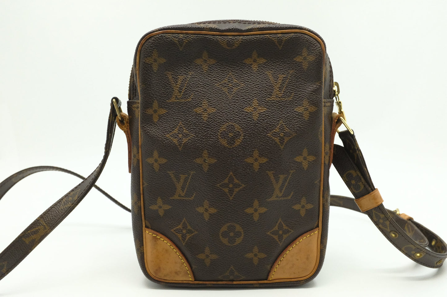 Louis Vuitton Amazone PM in Monogram Canvas
