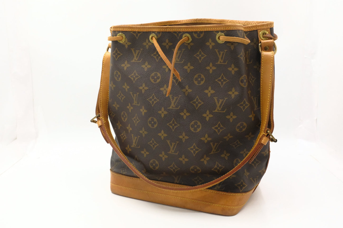 Louis Vuitton Noe in Monogram Canvas