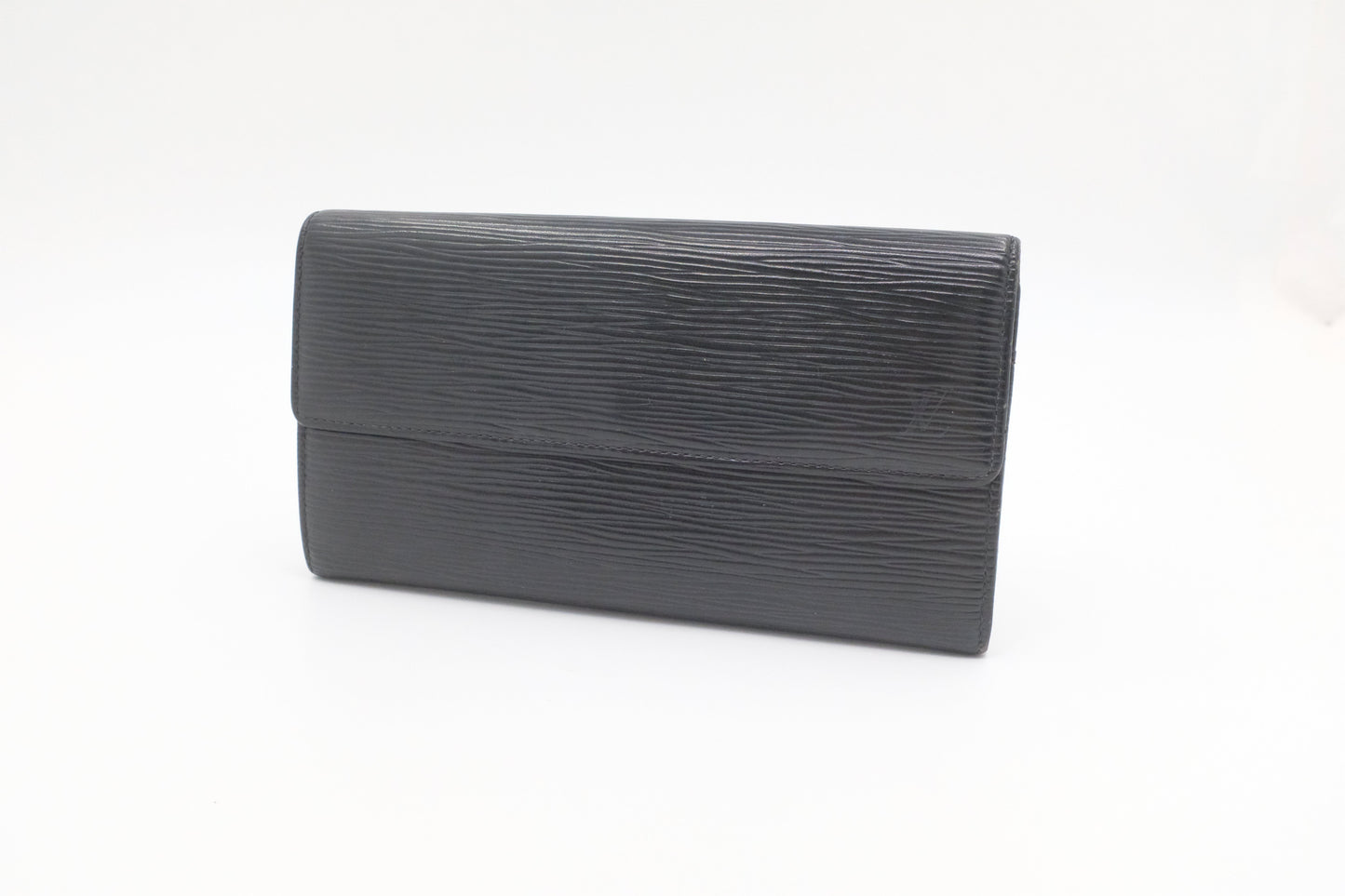 Louis Vuitton Sarah Wallet in Black Epi Leather
