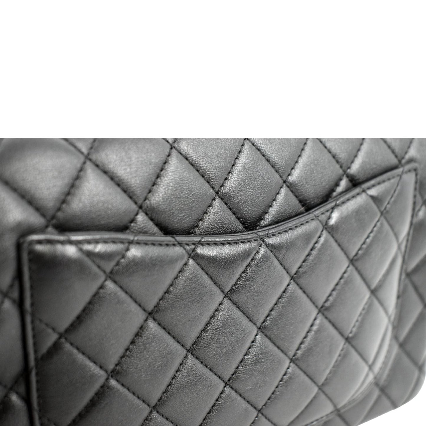 CHANEL Filigree CC Chain Around Leather Crossbody Bag Black