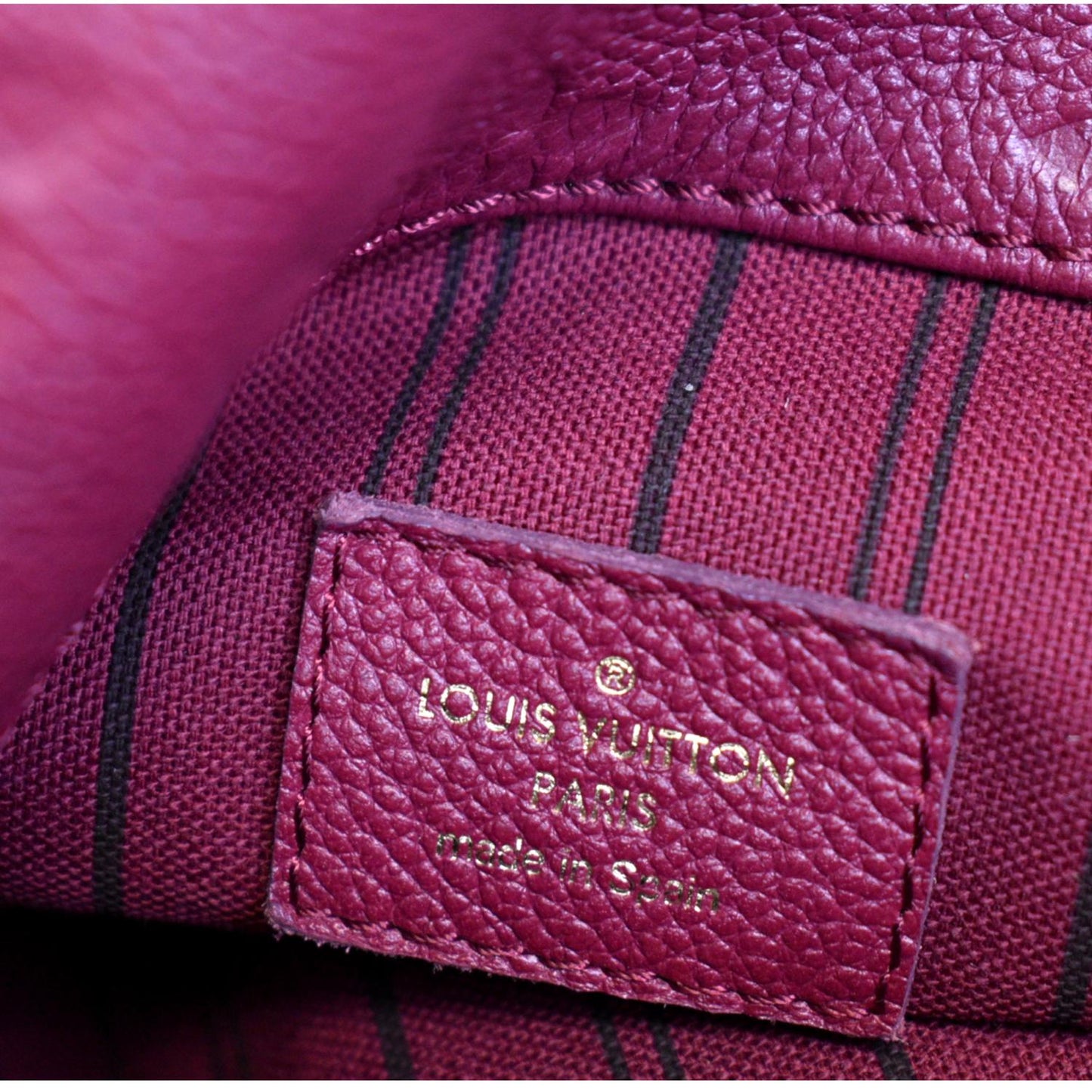 LOUIS VUITTON Artsy MM Empreinte Leather Hobo Bag Plum