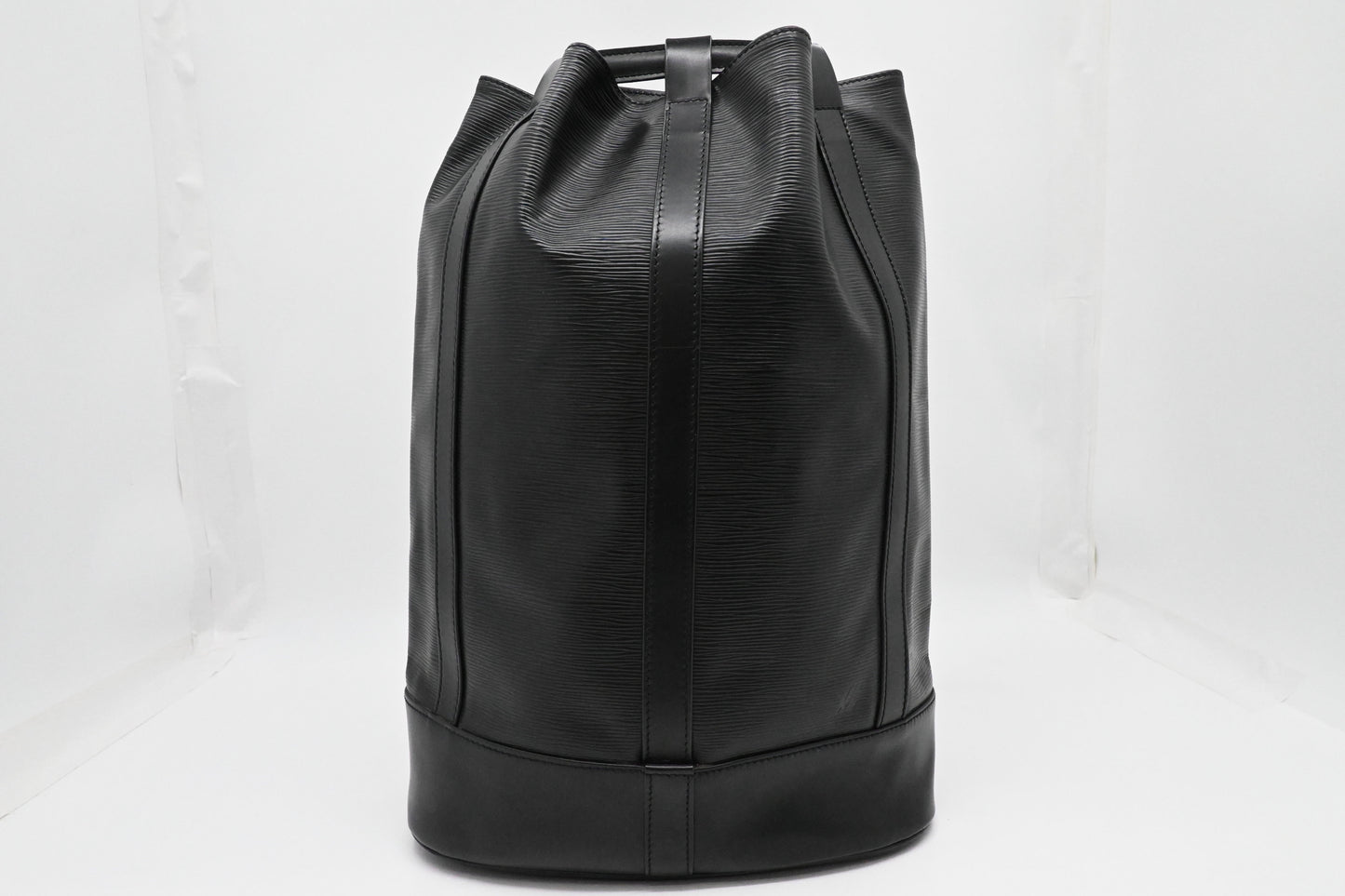 Louis Vuitton Randonnee GM in Black Epi Leather