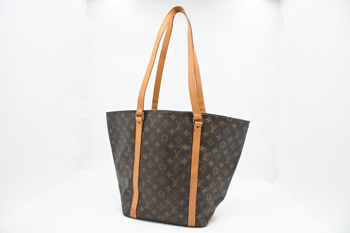 Louis Vuitton Sac Shopping 48 in Monogram Canvas