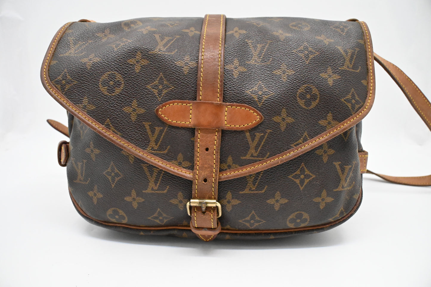 Louis Vuitton Saumur 30 in Monogram Canvas