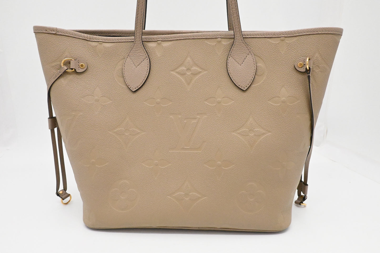 Louis Vuitton Neverfull MM in Turtledove Empreinte Leather