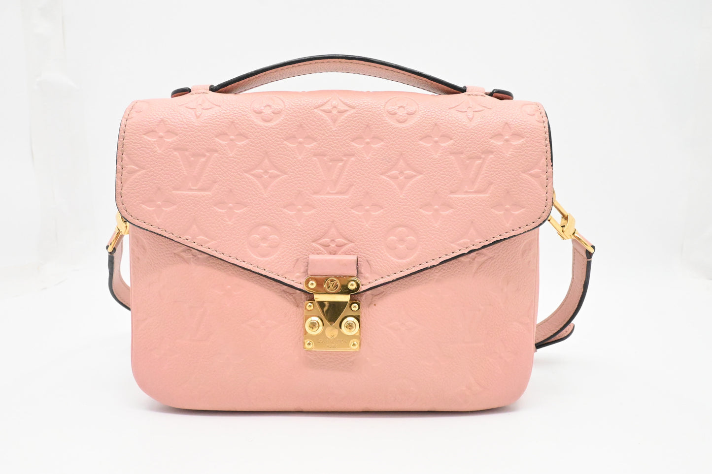 Louis Vuitton Pochette MÃ©tis in Pink Empreinte Leather