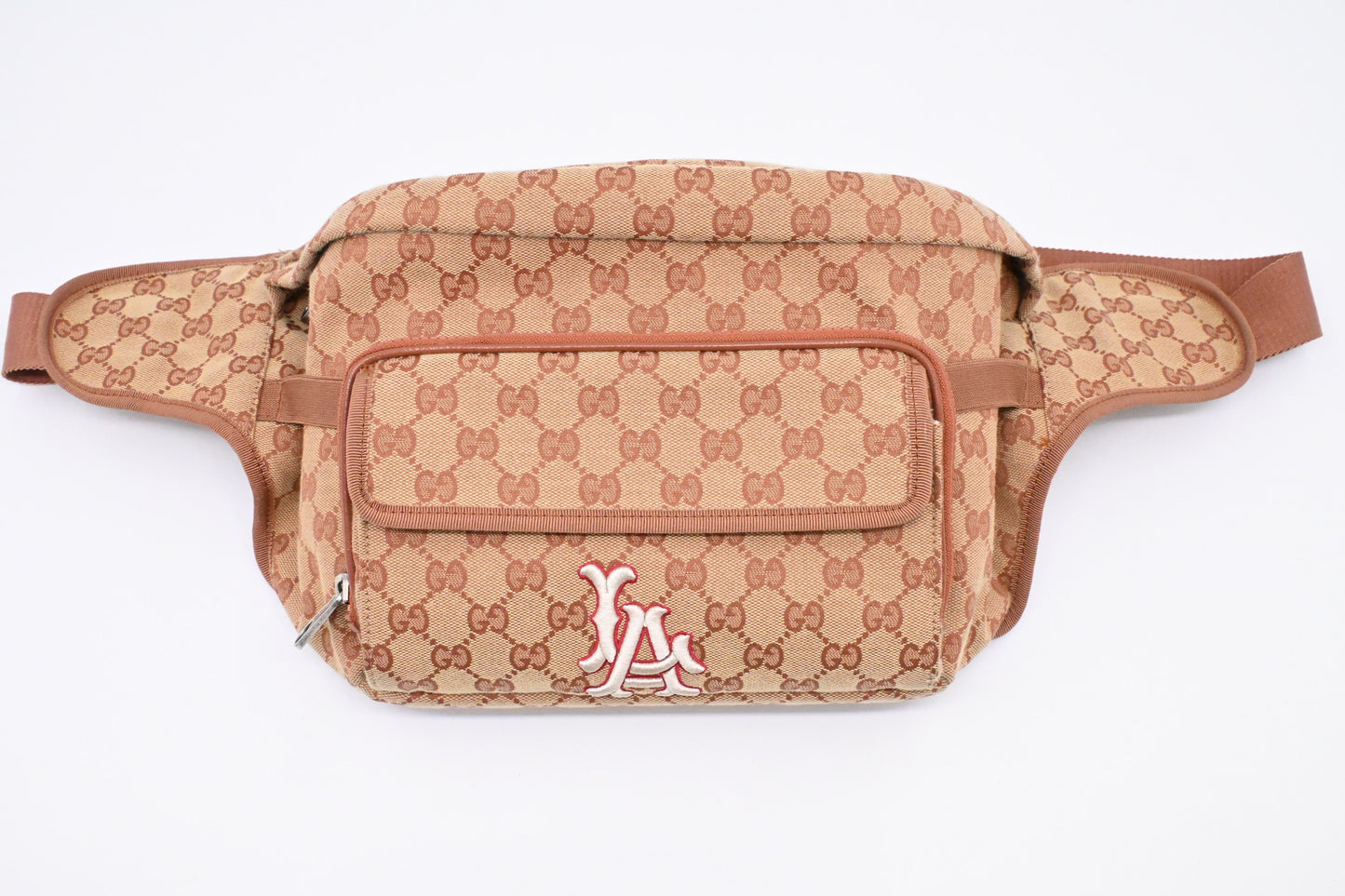 Gucci x MLB LA Waist Bag in Brown GG Canvas