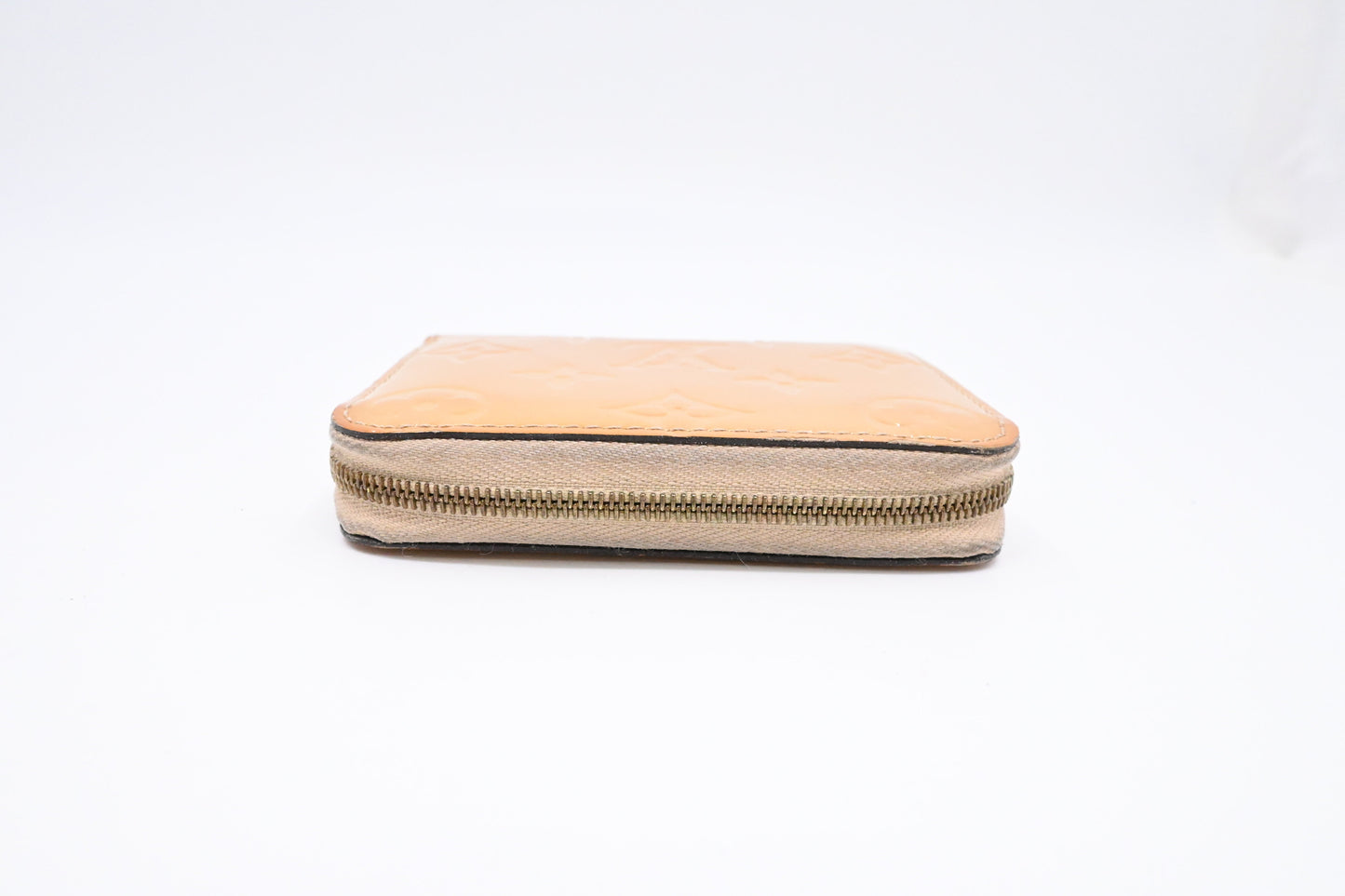 Louis Vuitton Zippy Compact Wallet in Beige Vernis Leather