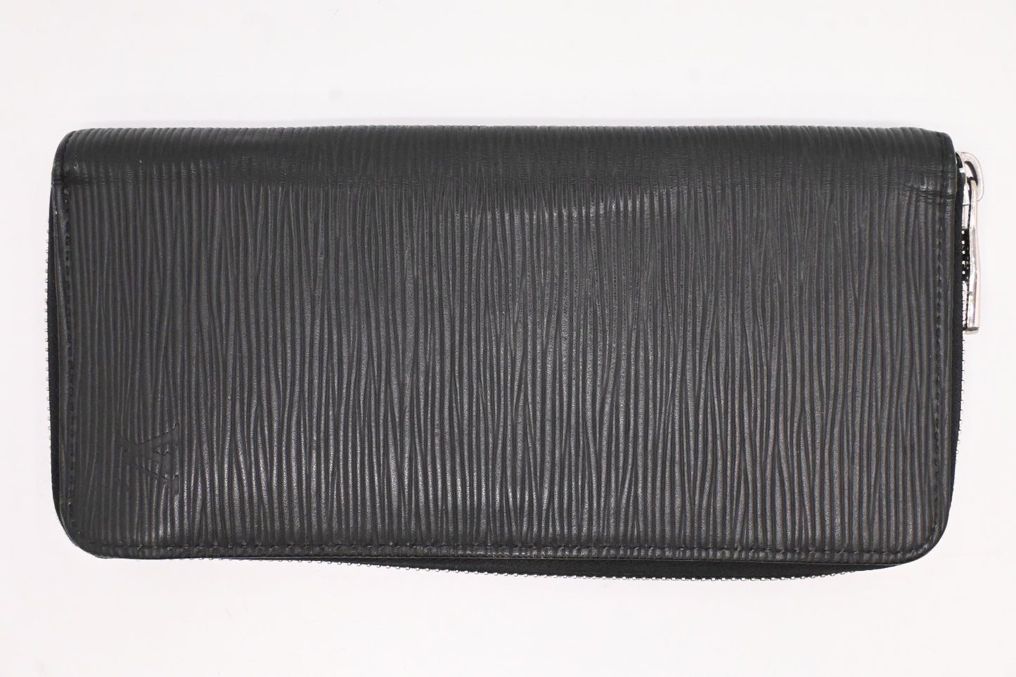 Louis Vuitton Vertical Zippy Wallet in Black Epi Leather