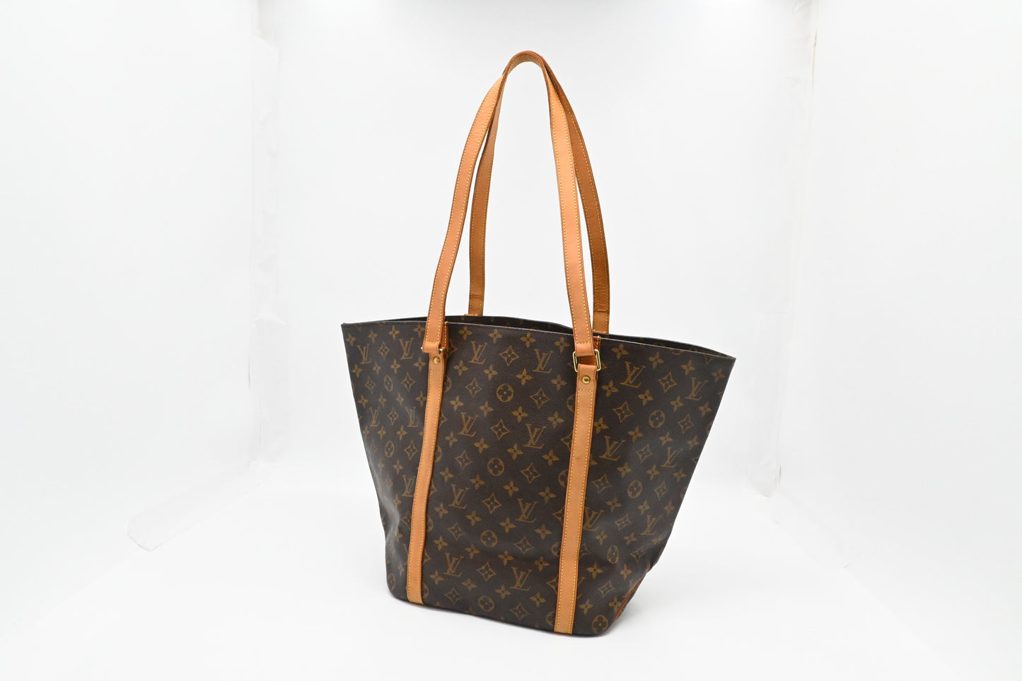 Louis Vuitton Sac Shopping 48 in Monogram Canvas