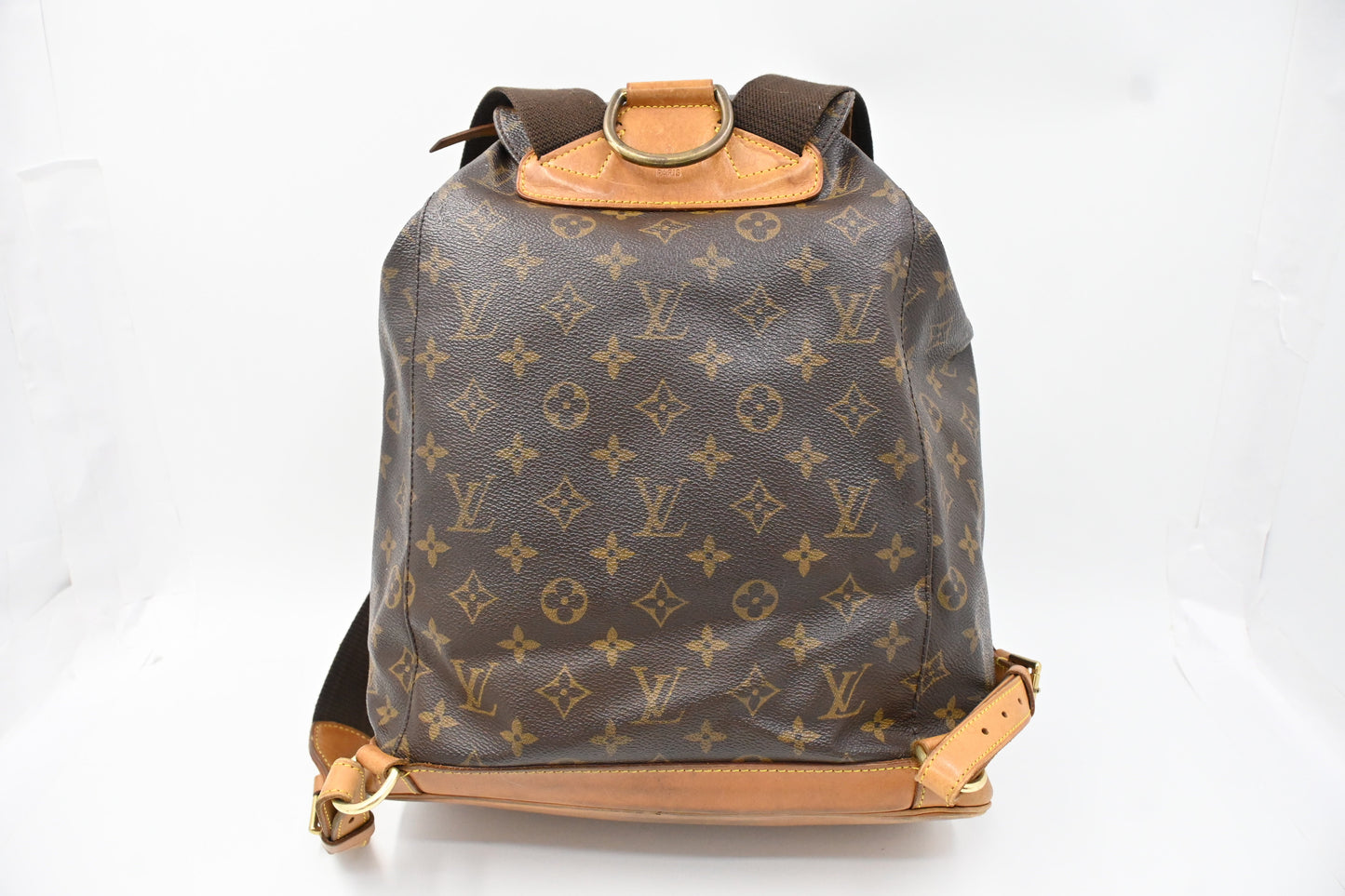 Louis Vuitton Montsouris GM in Monogram Canvas