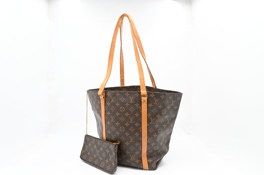 Louis Vuitton Sac Shopping in Monogram Canvas