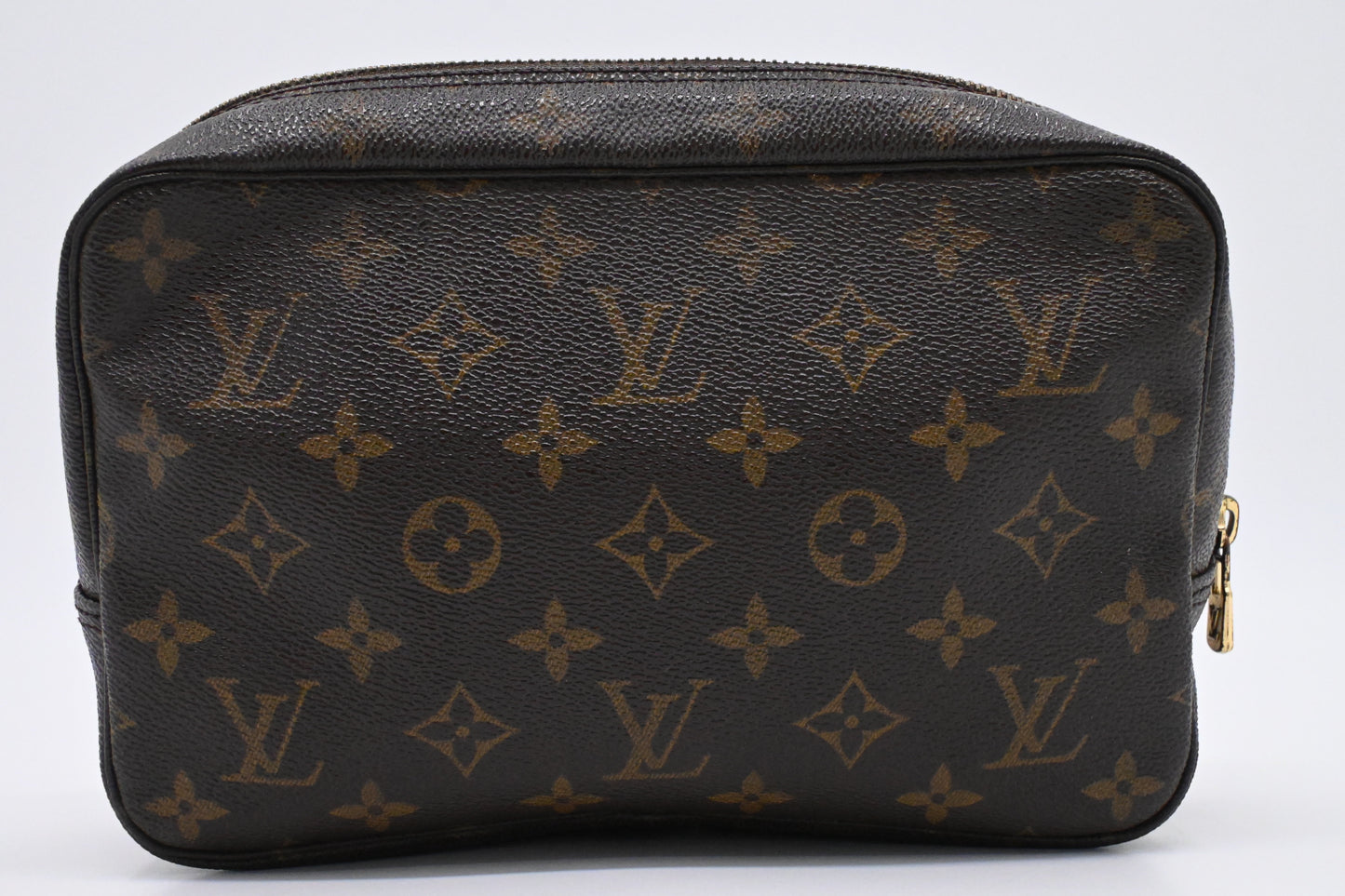 Louis Vuitton Trousse 23 in Monogram Canvas