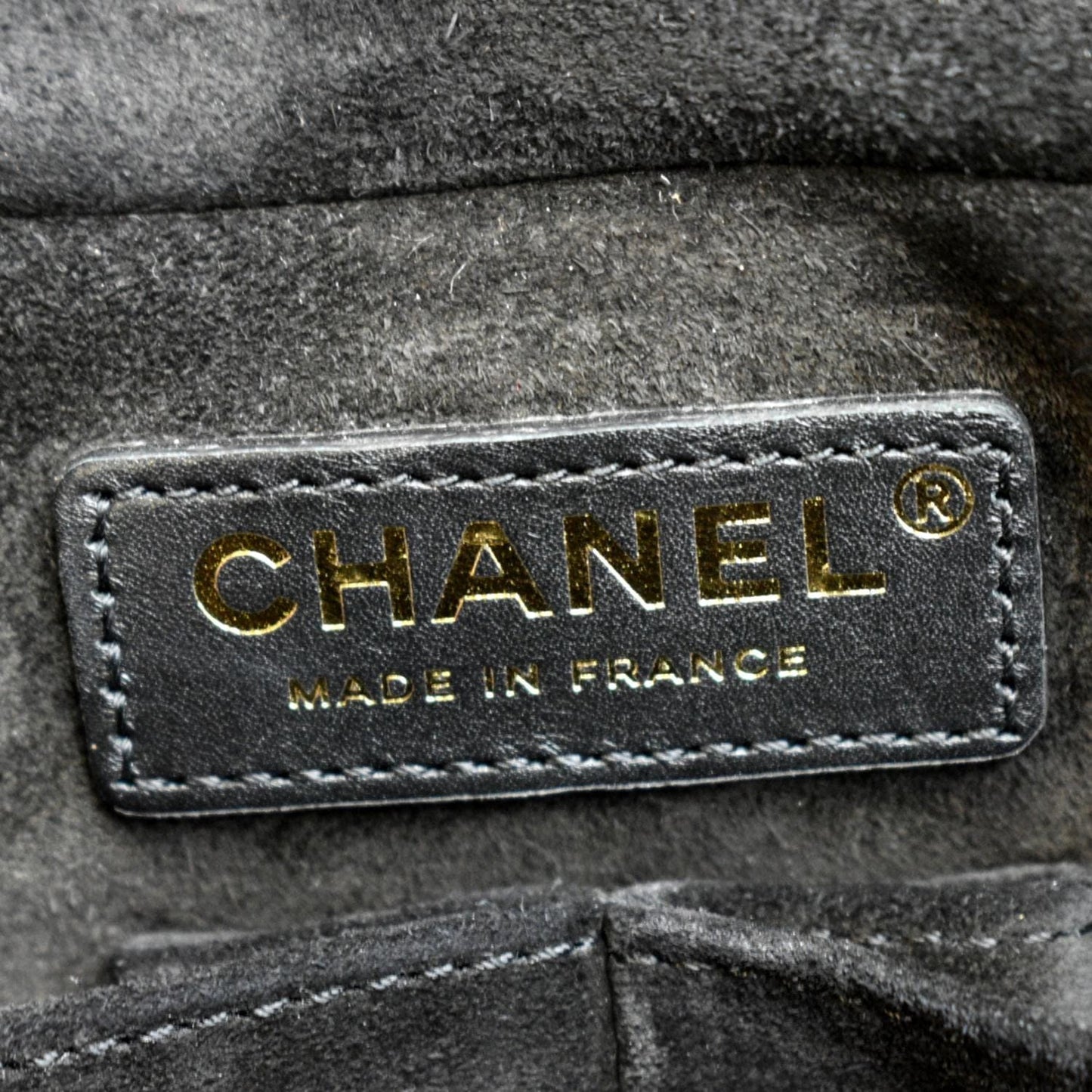 CHANEL Vanity Leather Crossbody Bag Black-