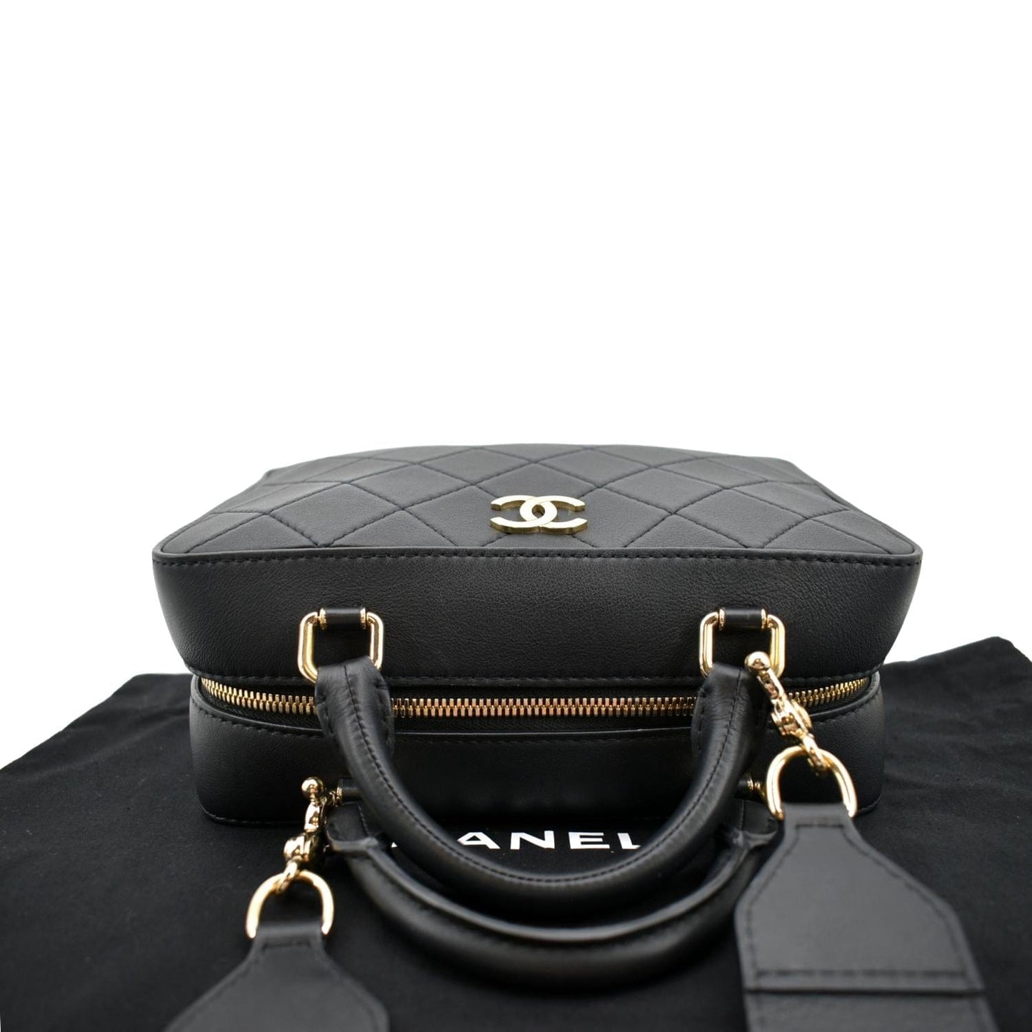 CHANEL Vanity Leather Crossbody Bag Black-