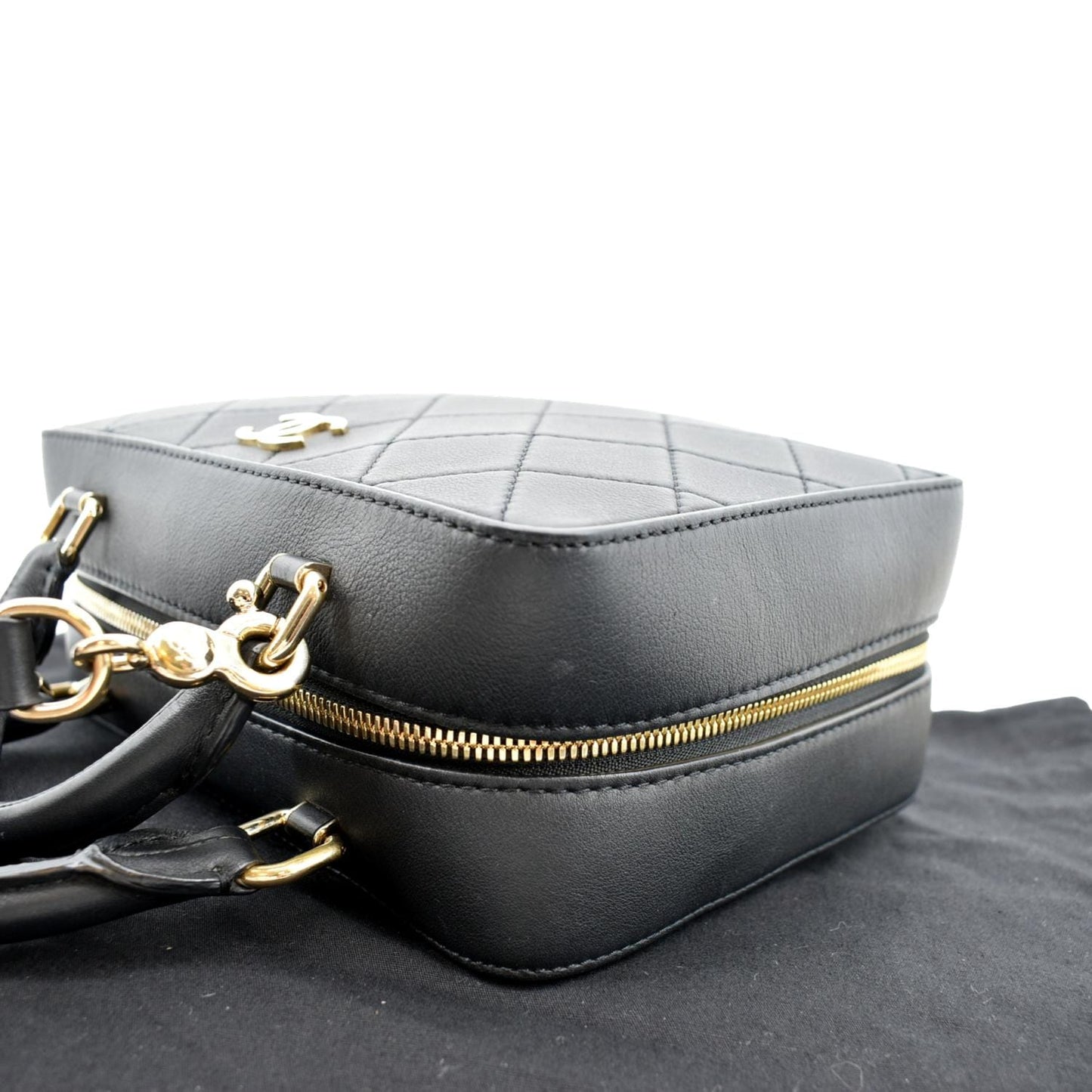 CHANEL Vanity Leather Crossbody Bag Black-