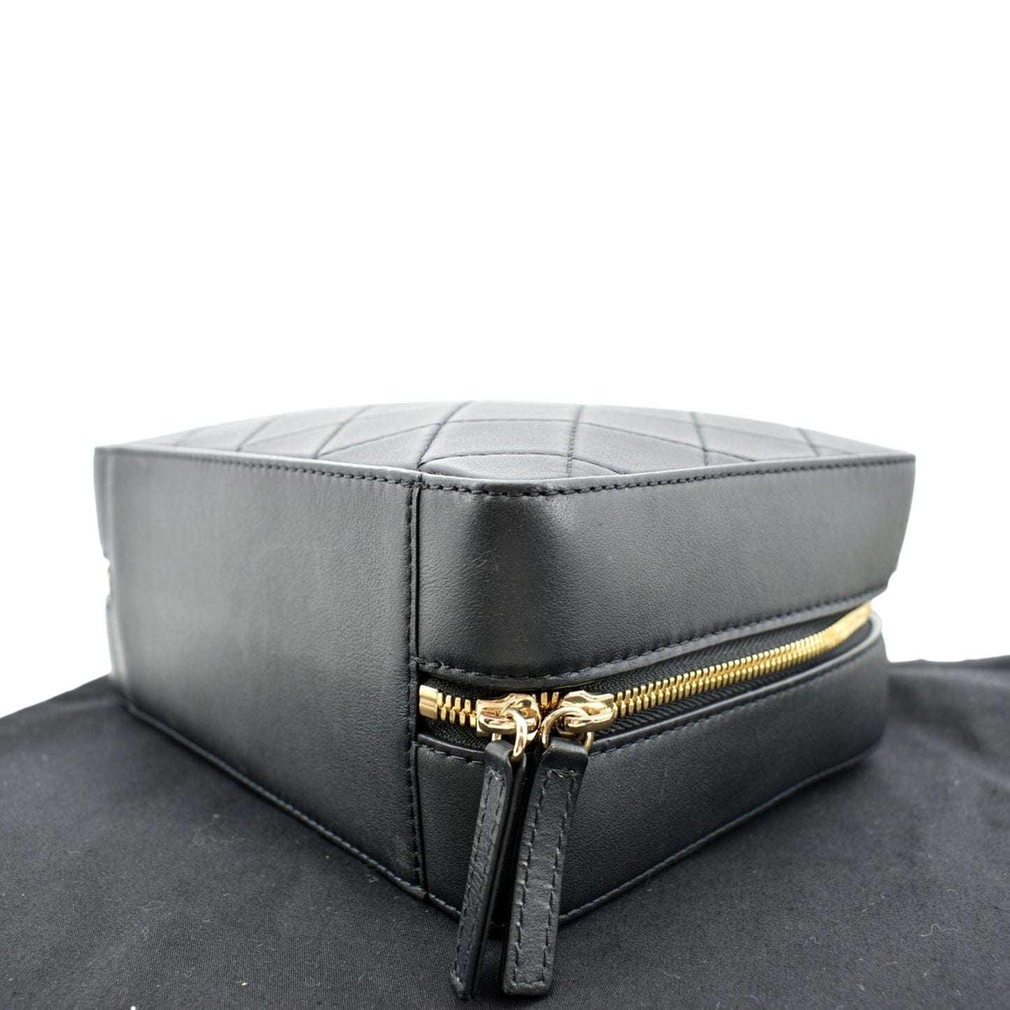 CHANEL Vanity Leather Crossbody Bag Black-