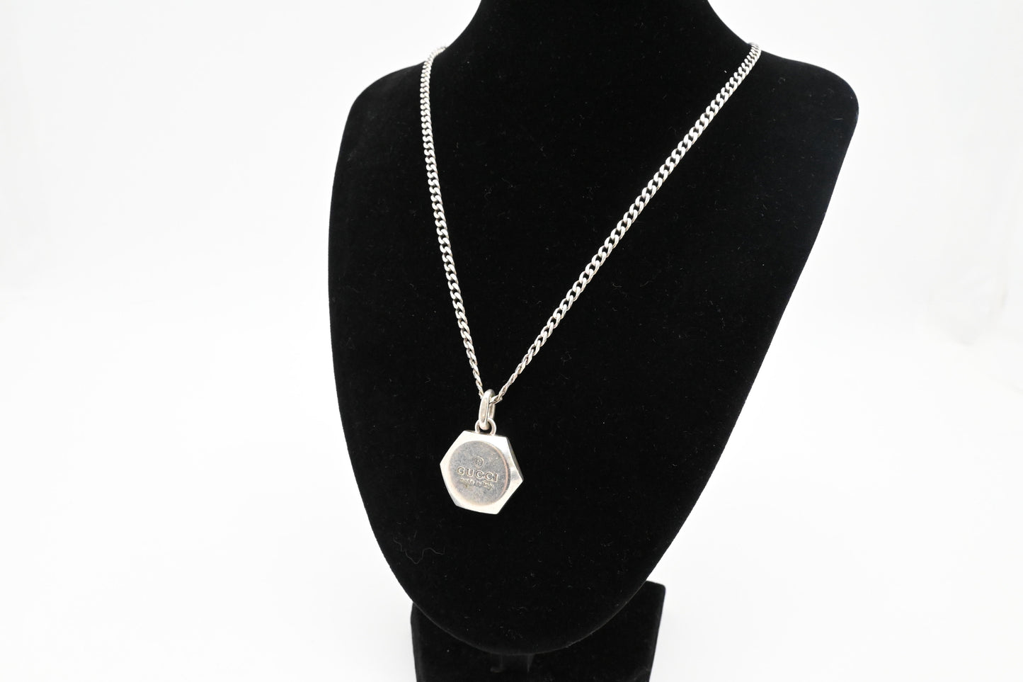 Gucci Hexagon Necklace in Sterling Silver