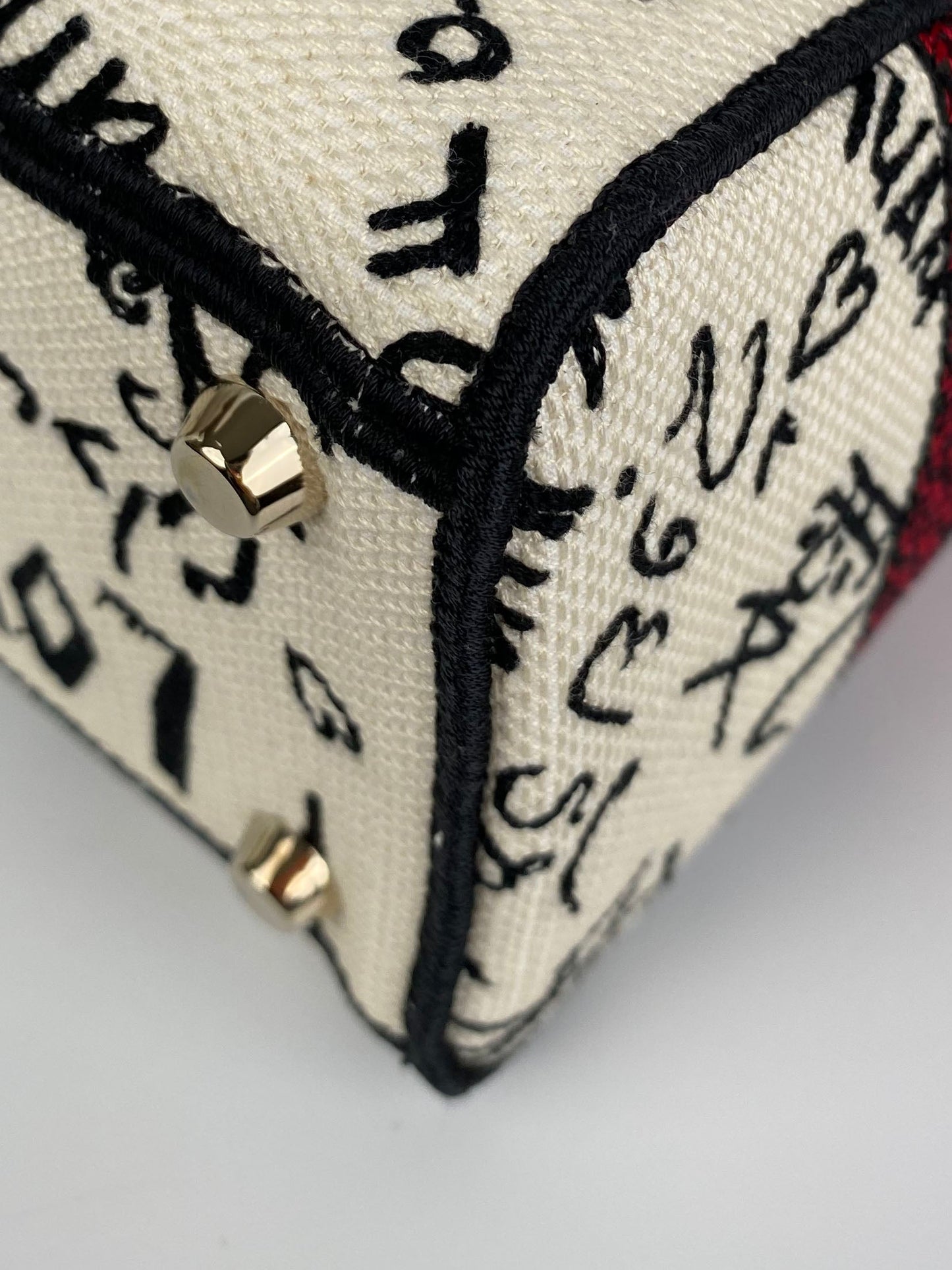 Dior Lady Dioramour D'Lite Bag