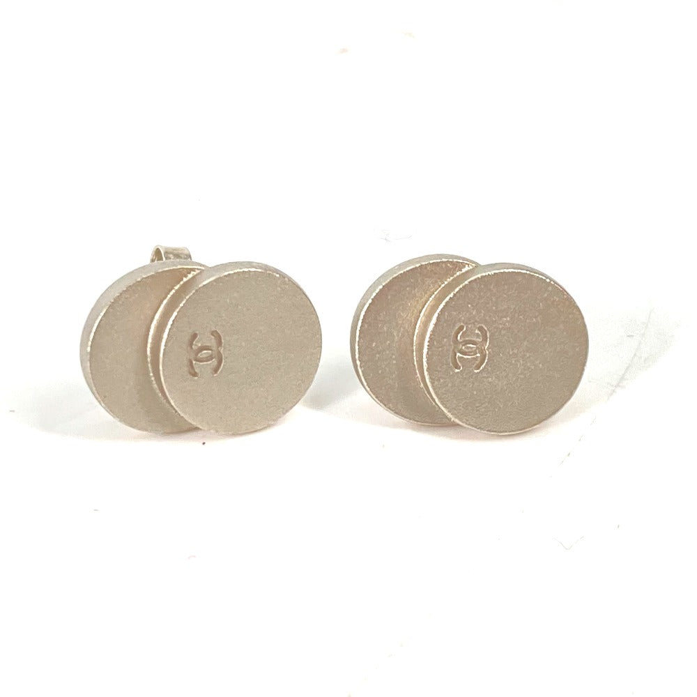CHANEL Pierce metal Silver CC COCO Mark 99C Double circle Women