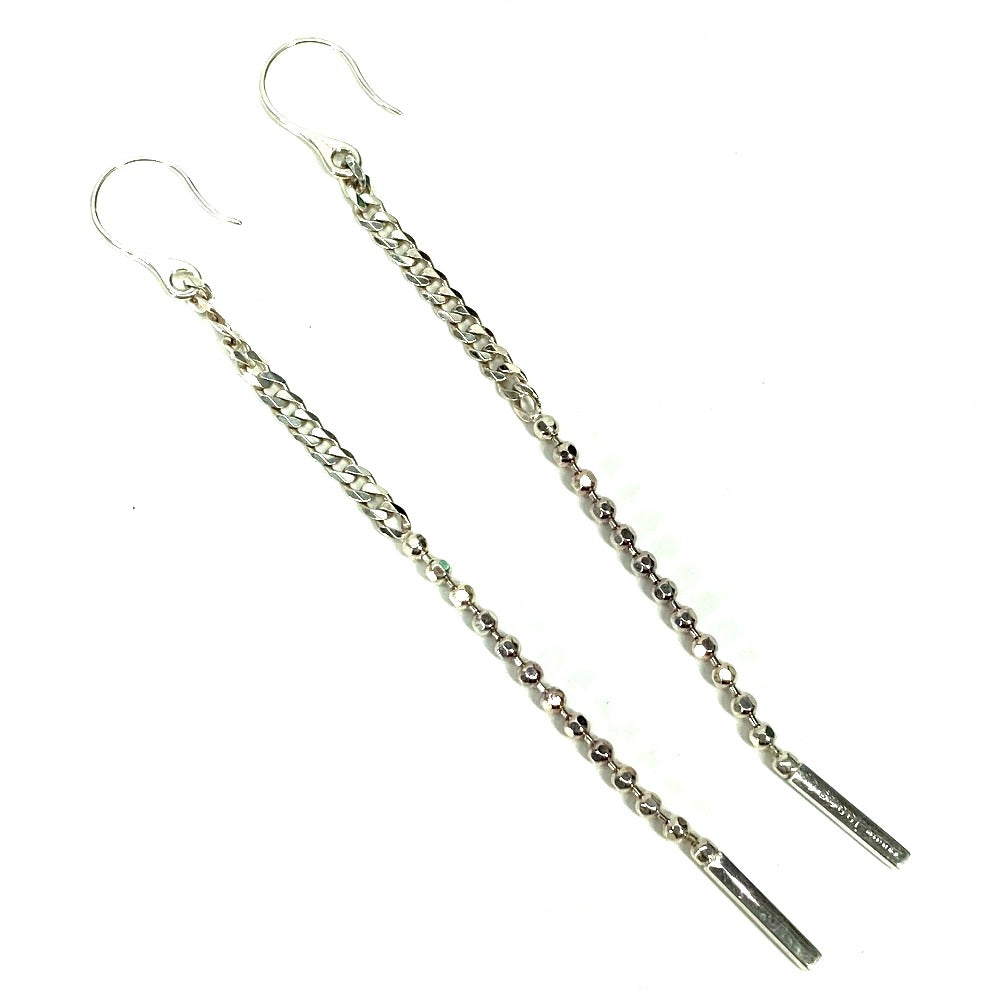 GUCCI Pierce metal Silver Hook Chain Logo Bar lariat