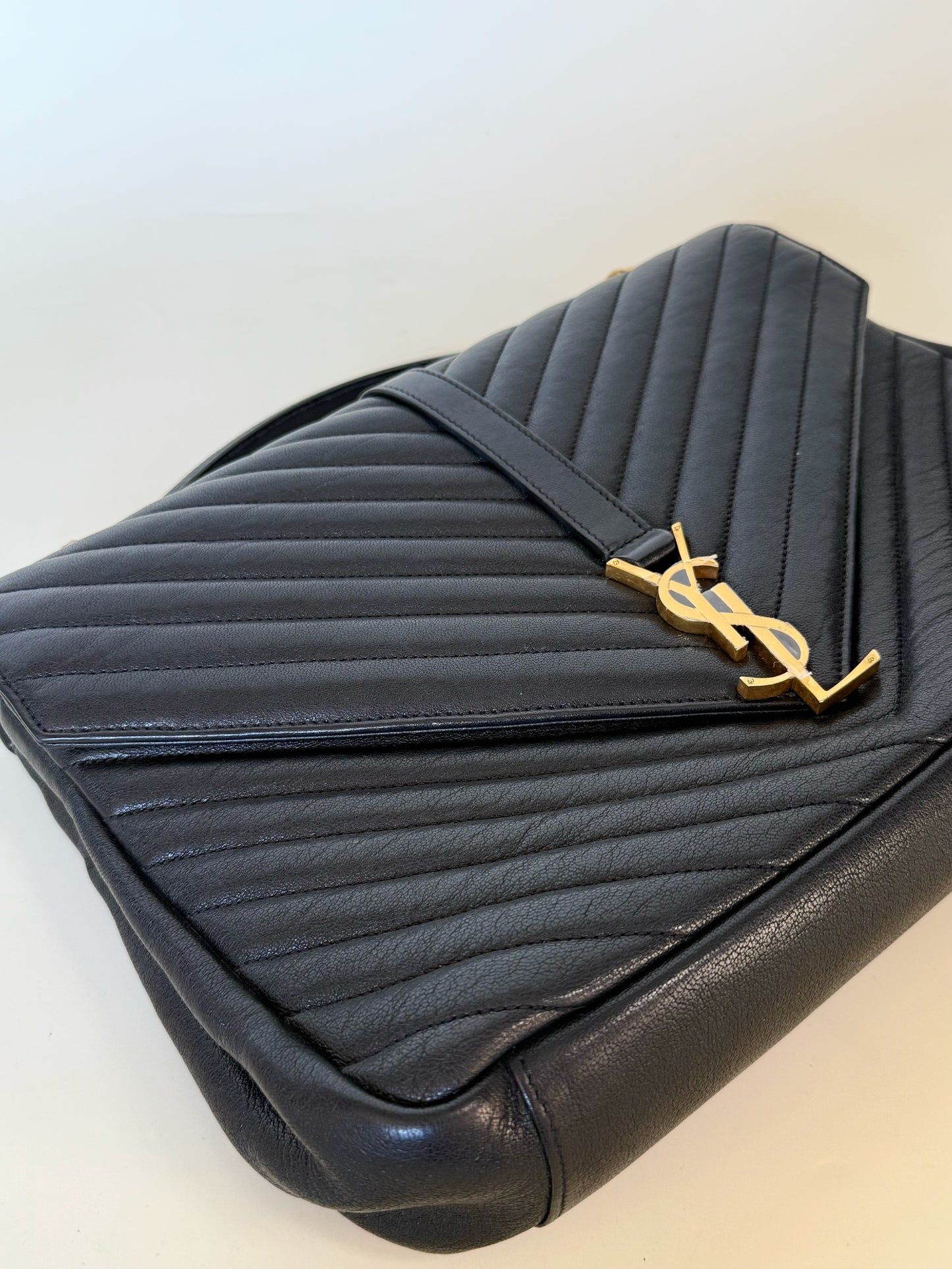Saint Laurent Grain De Matelasse chevron monogram Stachel (Bundle with Louis Vuitton Clutch)