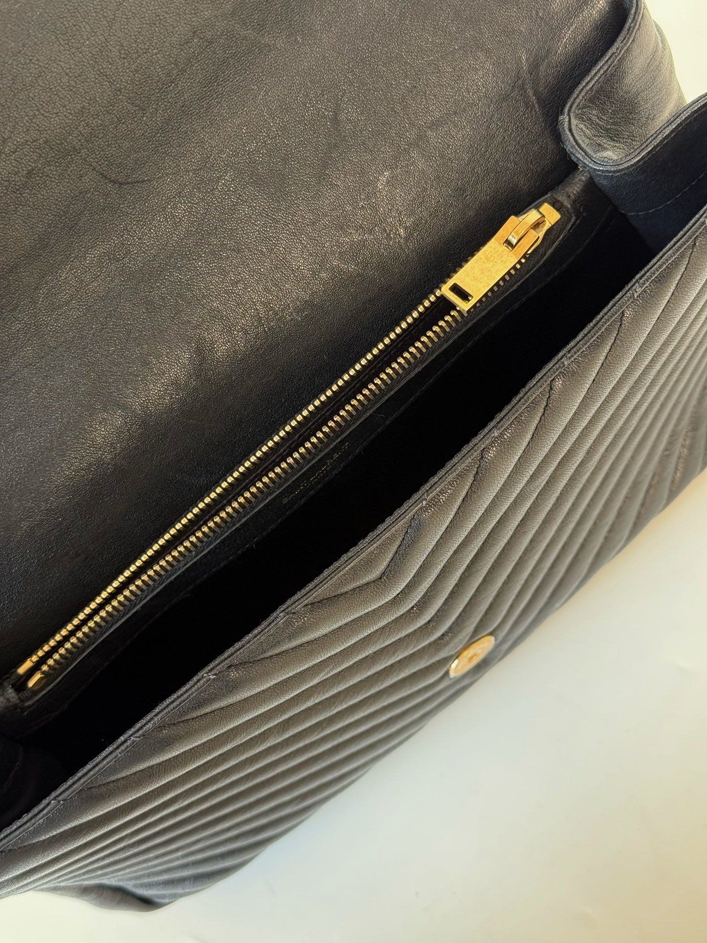 Saint Laurent Grain De Matelasse chevron monogram Stachel (Bundle with Louis Vuitton Clutch)