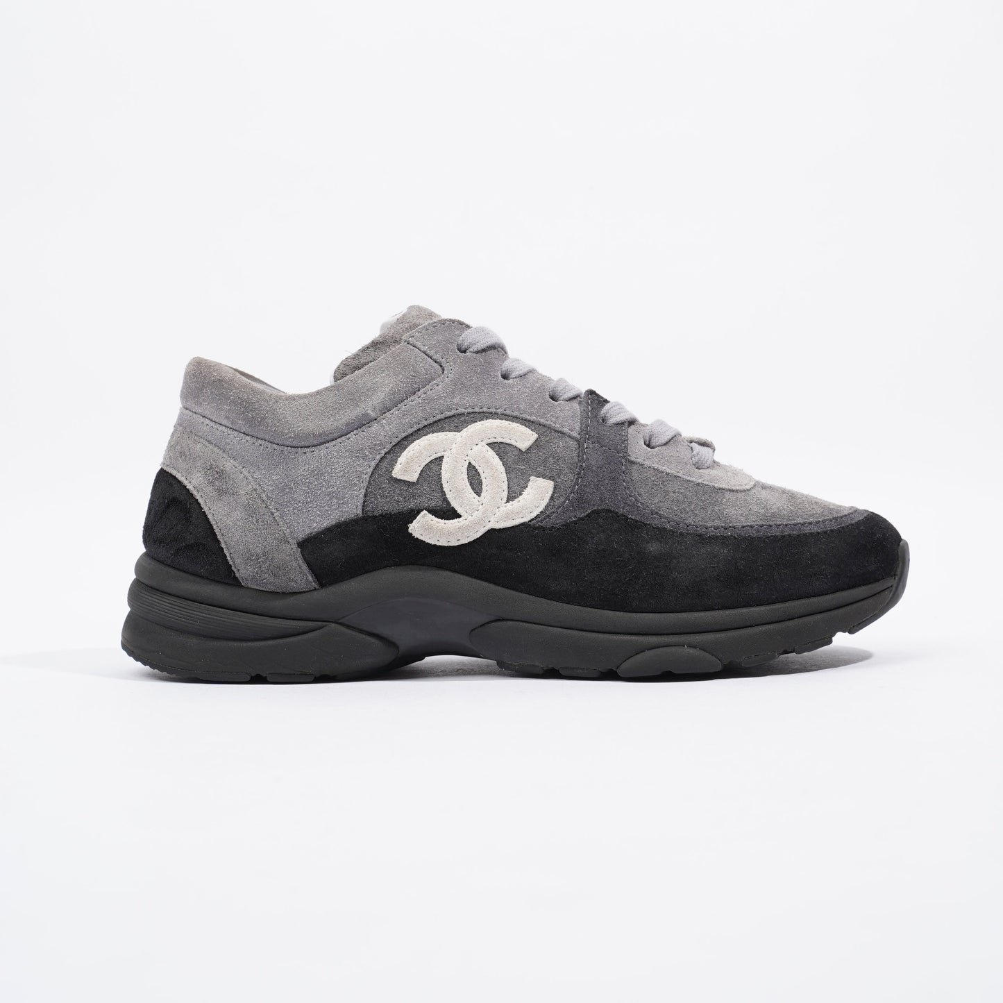 Chanel CC Runner Grey   Black Suede EU 38 UK 5